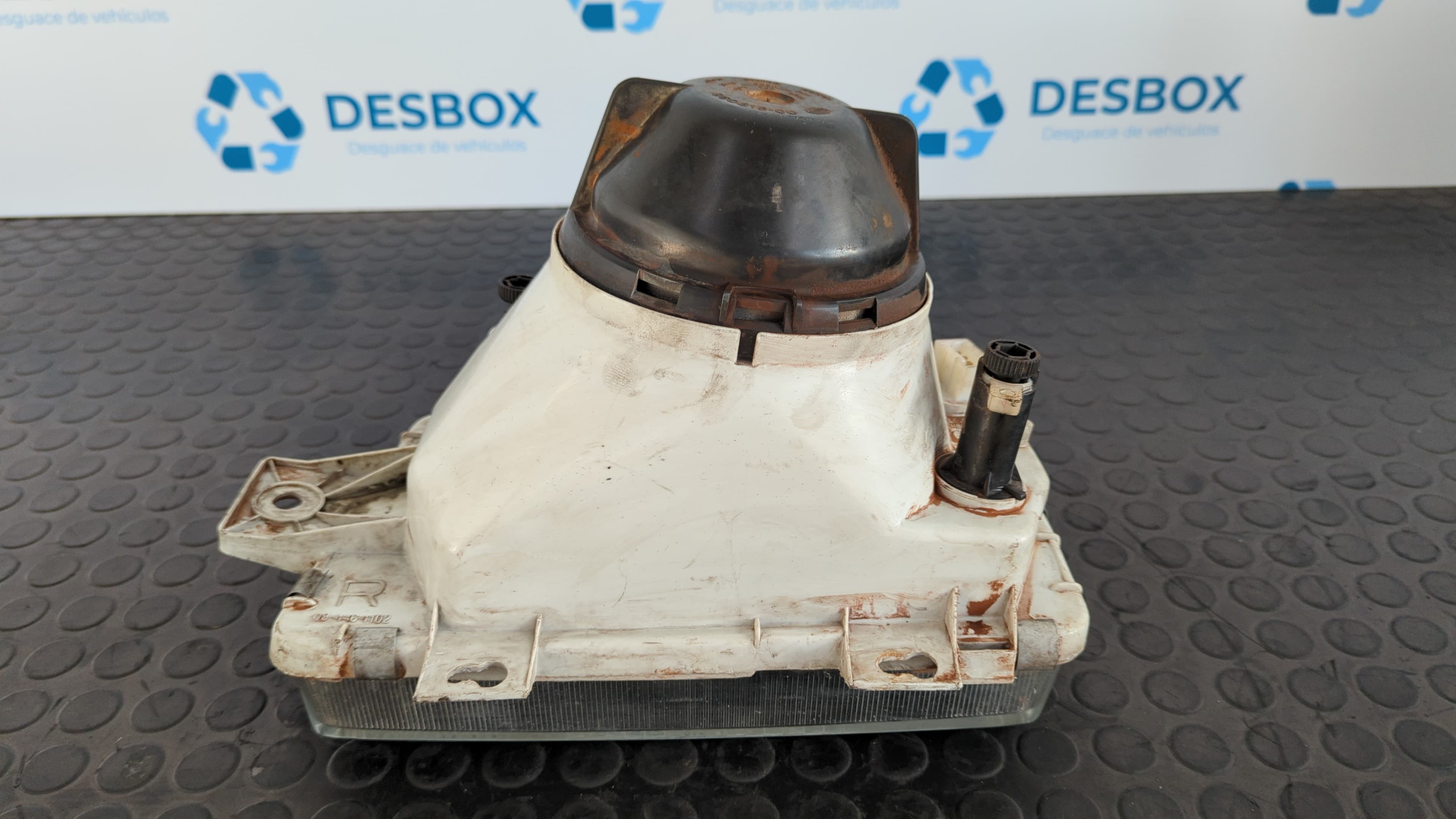 Recambio de FARO DERECHO para SEAT MALAGA 1.2 021A1000 referencia OEM IAM 084461102   - GRIS 7