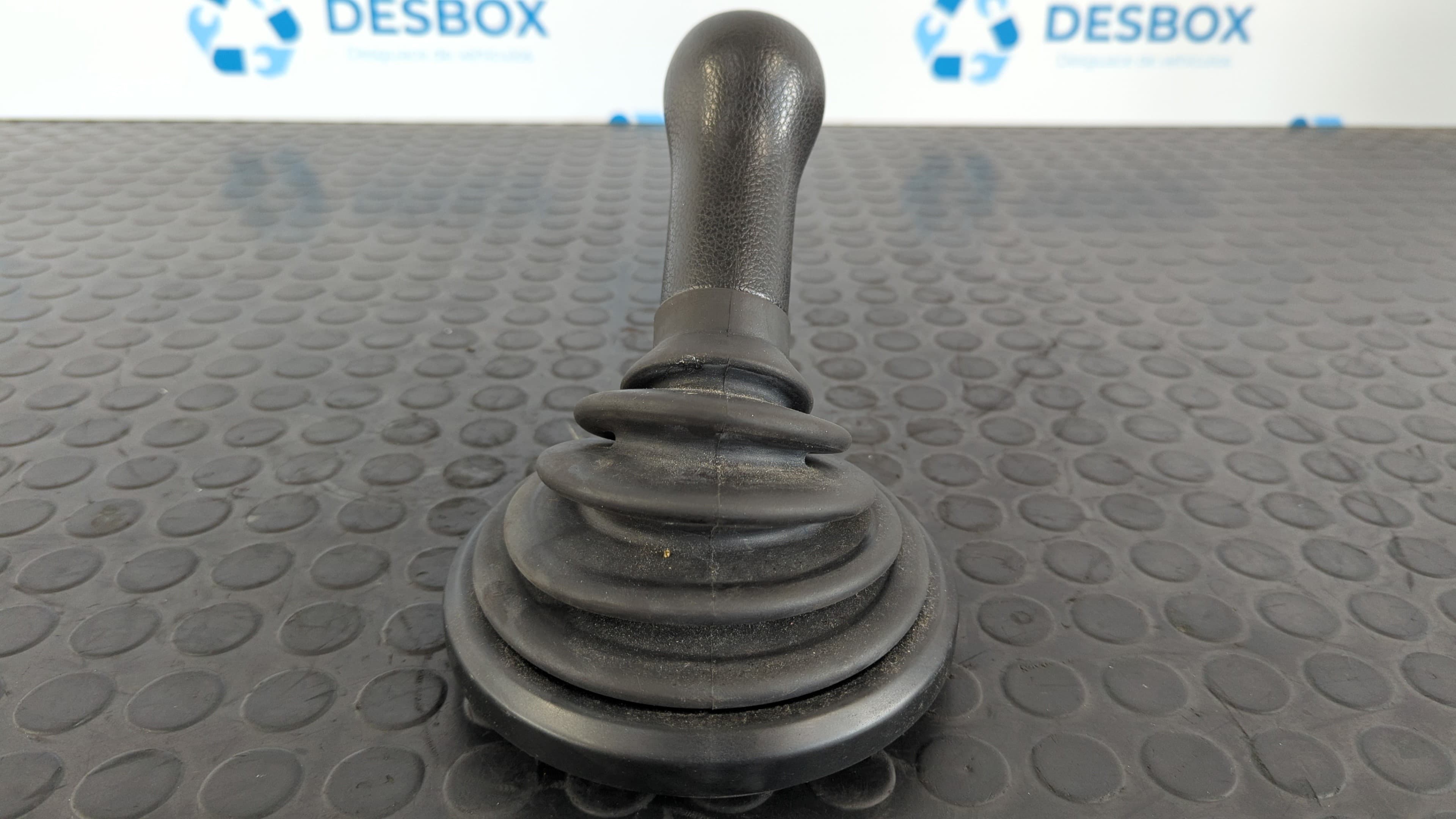 Recambio de POMO PALANCA CAMBIO para FORD FUSION (CBK) + FXJB referencia OEM IAM 2S617277ABW   - GRIS 3