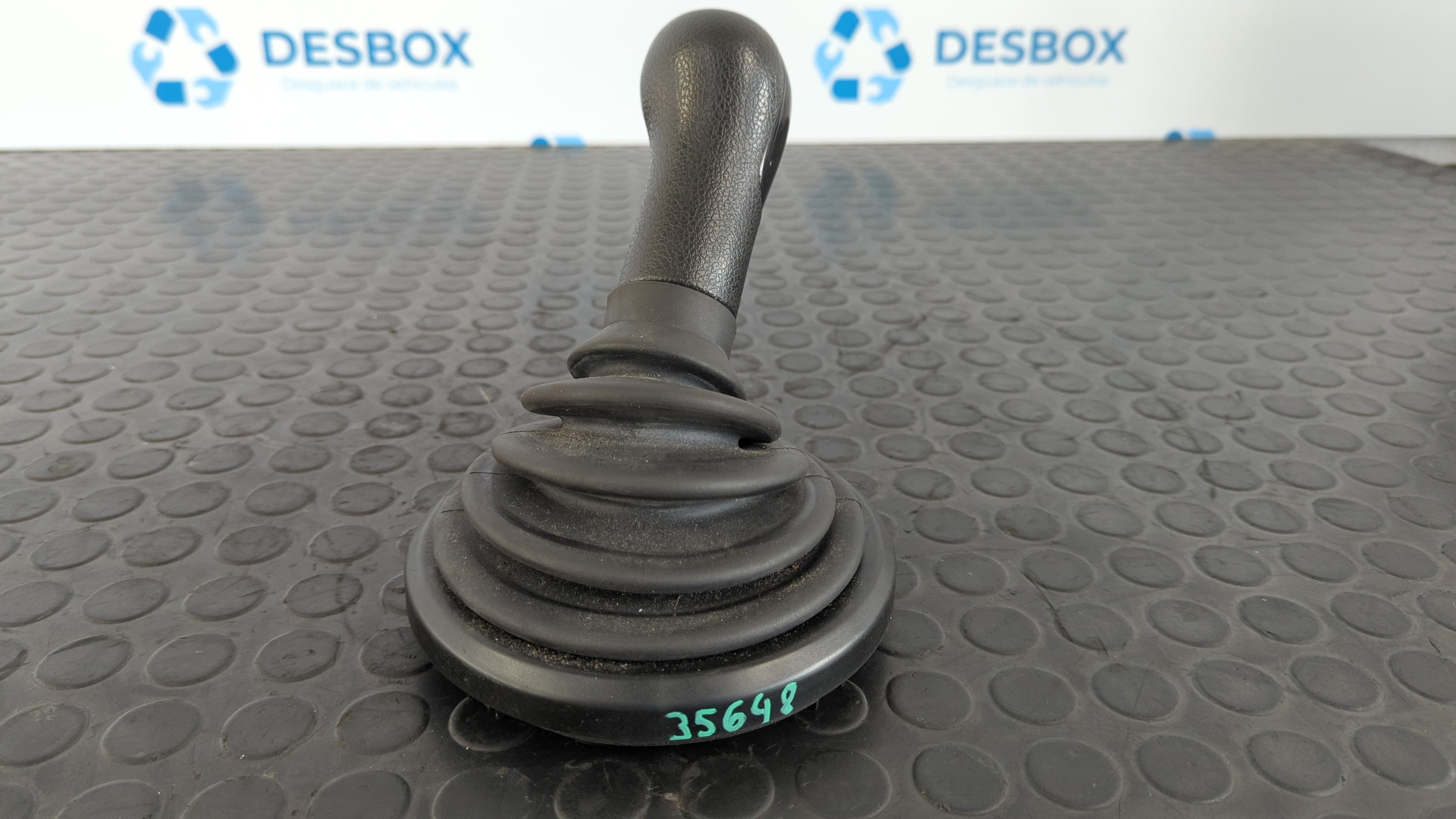 Recambio de POMO PALANCA CAMBIO para FORD FUSION (CBK) + FXJB referencia OEM IAM 2S617277ABW   - GRIS 2