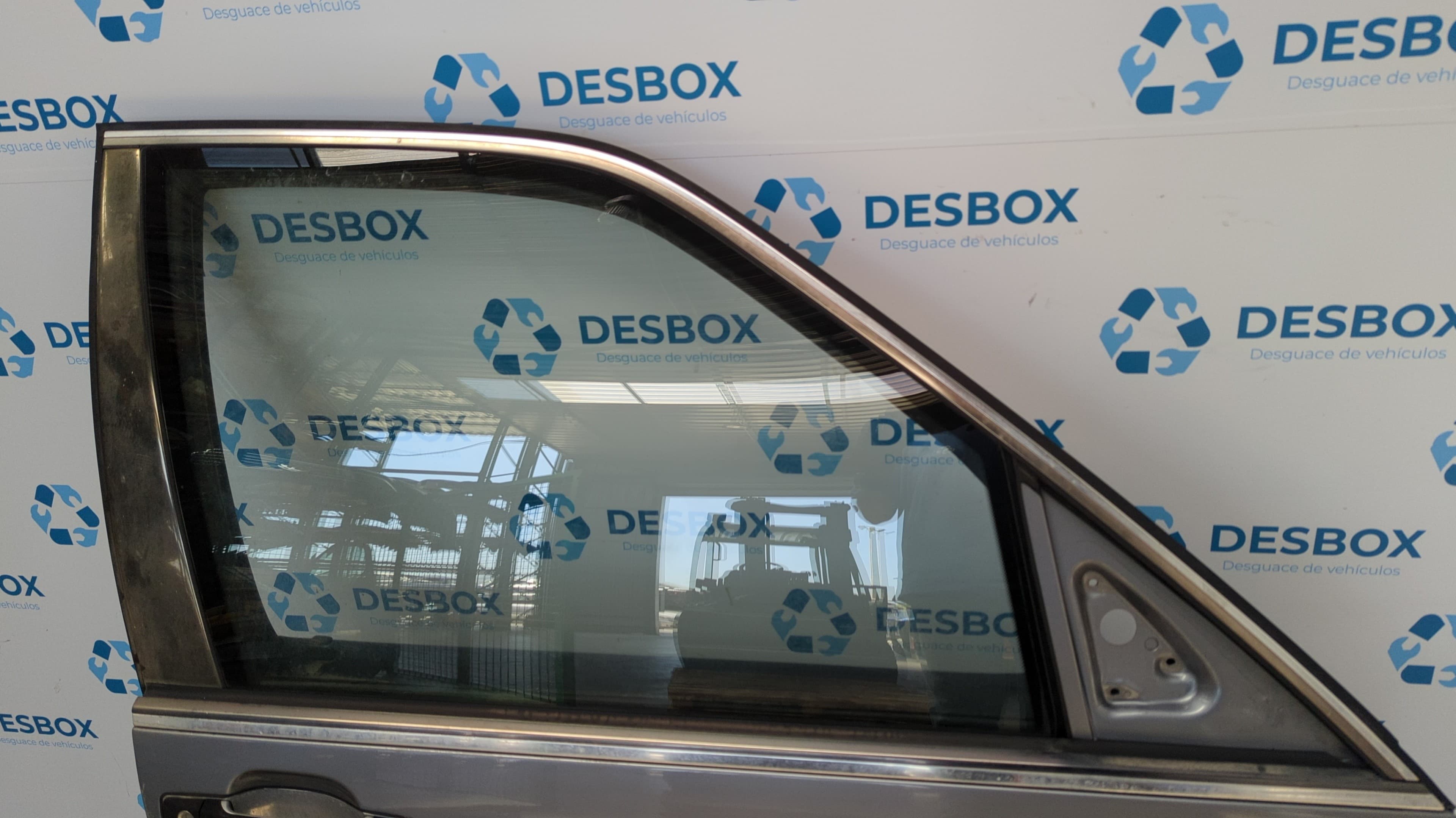 Recambio de PUERTA DELANTERA DERECHA para MERCEDES-BENZ CLASE S (W140) referencia OEM IAM 11