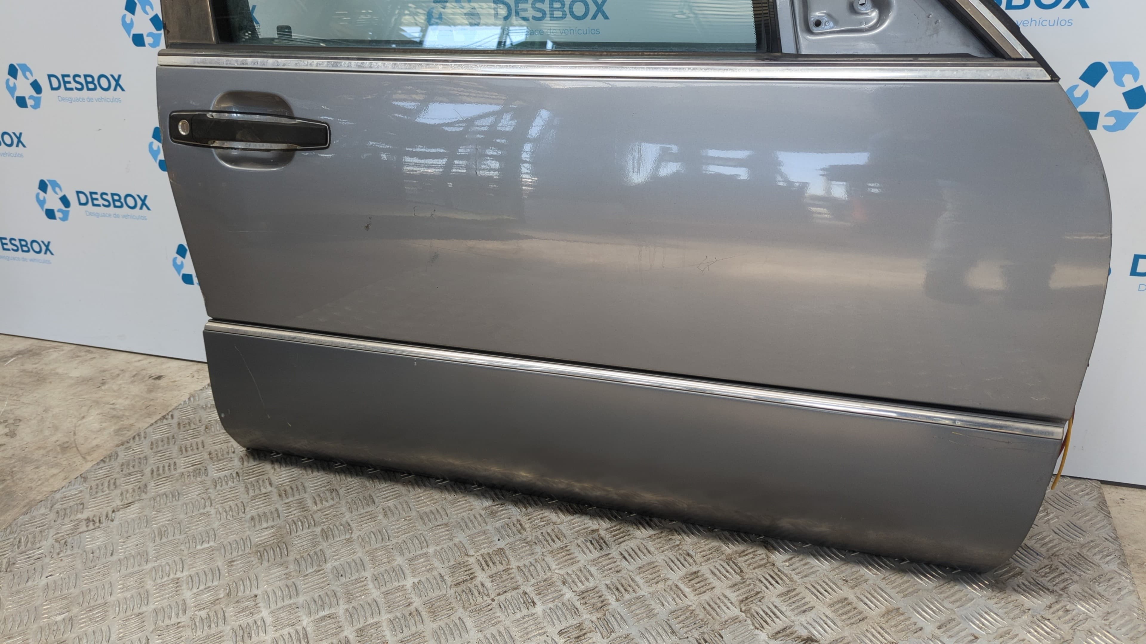 Recambio de PUERTA DELANTERA DERECHA para MERCEDES-BENZ CLASE S (W140) referencia OEM IAM 9