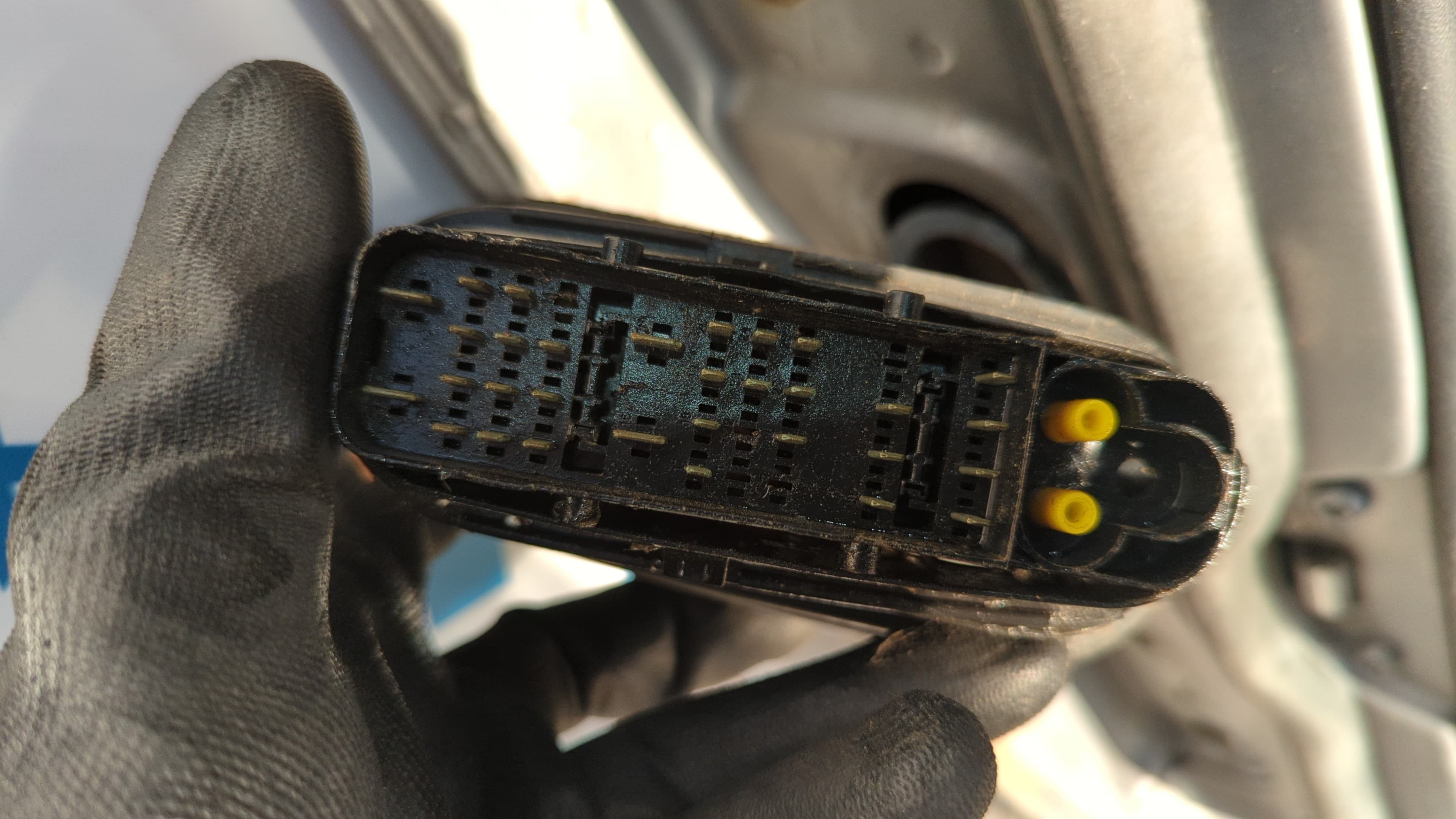 Recambio de PUERTA TRASERA DERECHA para MERCEDES-BENZ CLASE S (W140) referencia OEM IAM 10