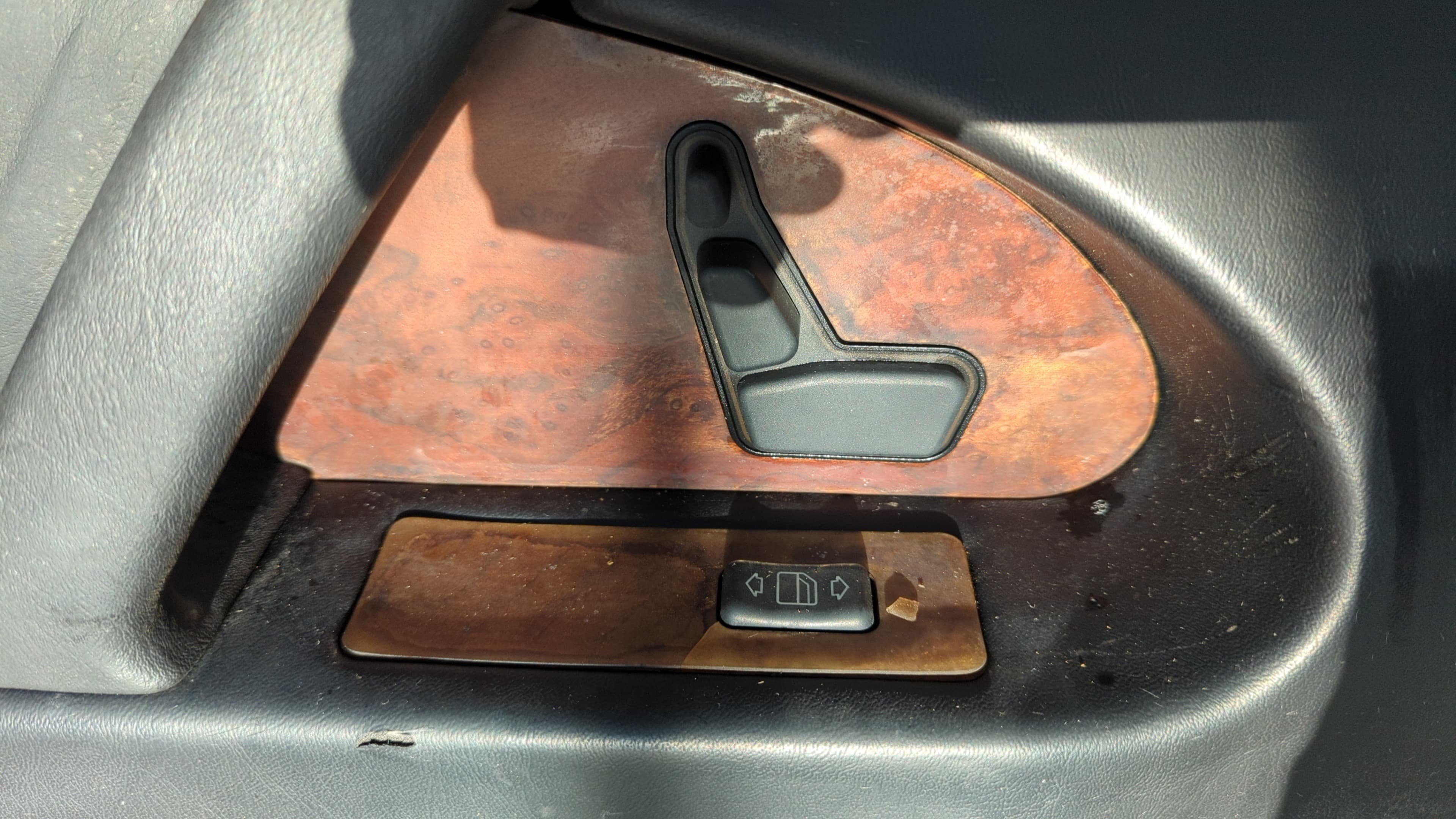 Recambio de PUERTA TRASERA IZQUIERDA para MERCEDES-BENZ CLASE S (W140) referencia OEM IAM 4