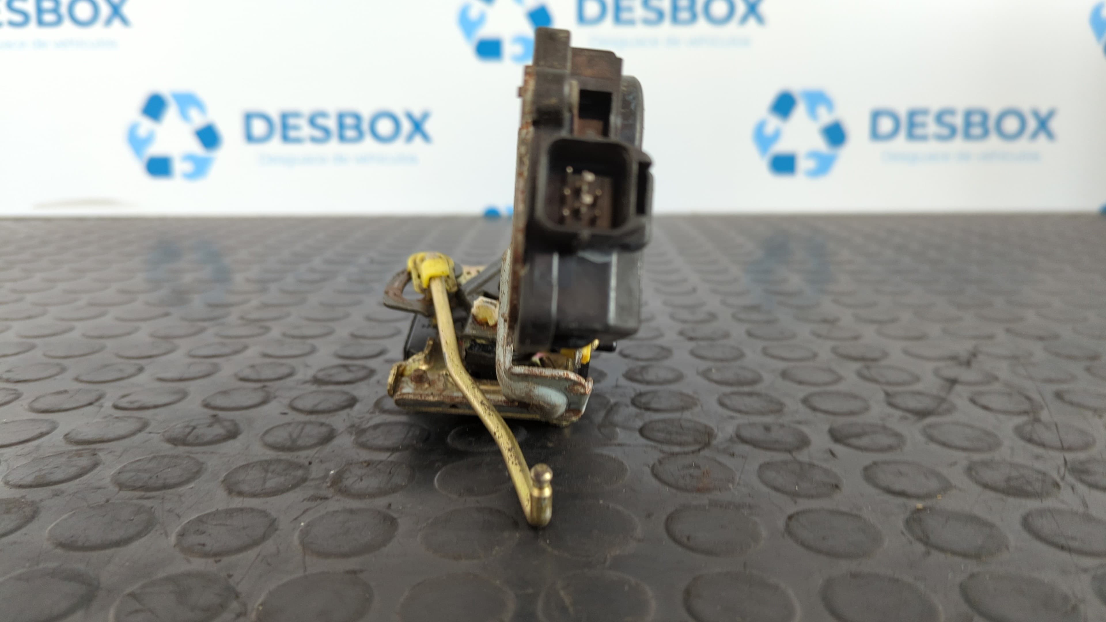 Recambio de CERRADURA PUERTA TRASERA DERECHA para HYUNDAI TRAJET (FO) 2.0 GLS G4JPG referencia OEM IAM 814203A000   - PLATA 4