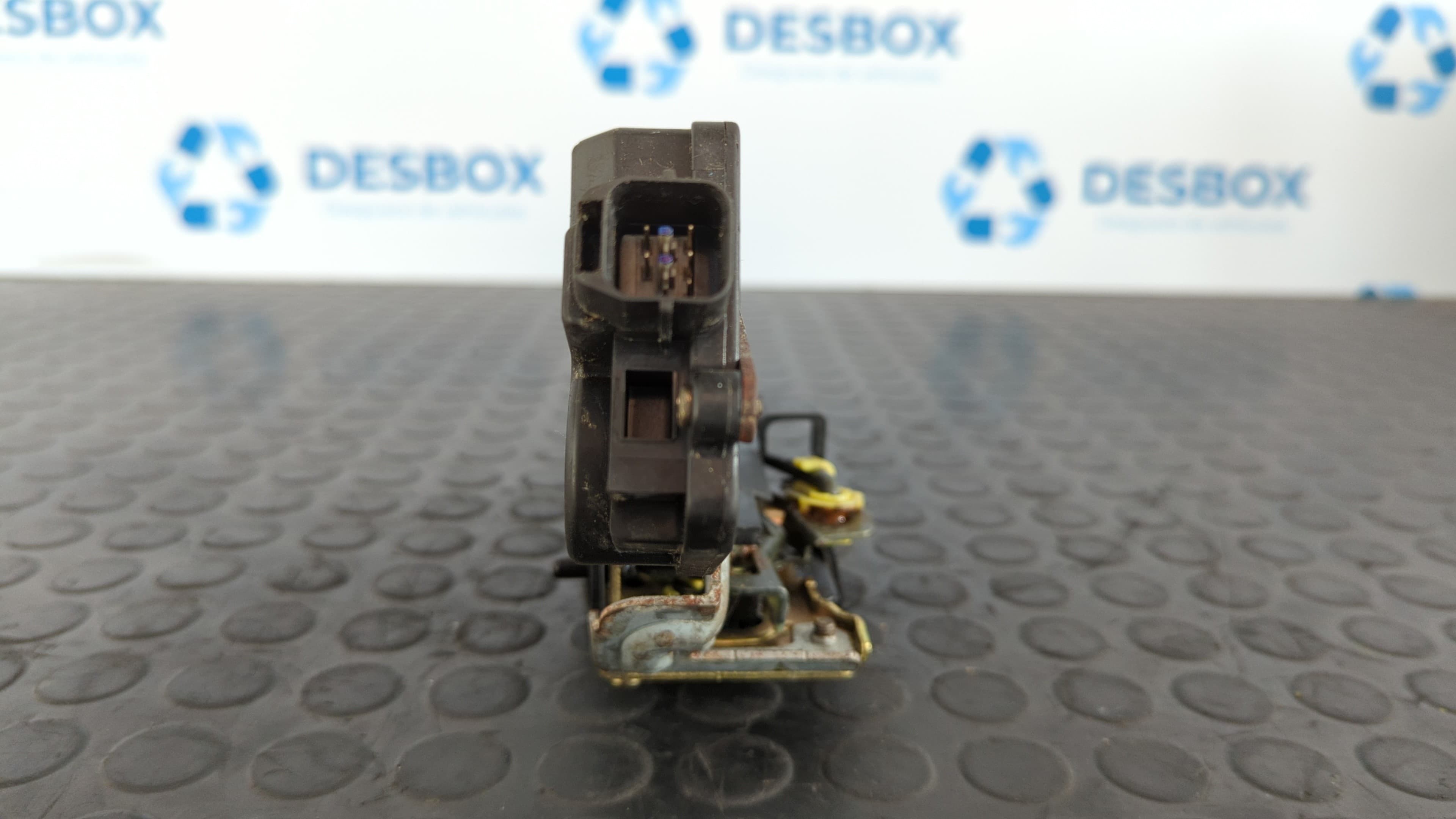 Recambio de CERRADURA PUERTA TRASERA IZQUIERDA para HYUNDAI TRAJET (FO) 2.0 GLS G4JPG referencia OEM IAM 814103A000   - PLATA 4