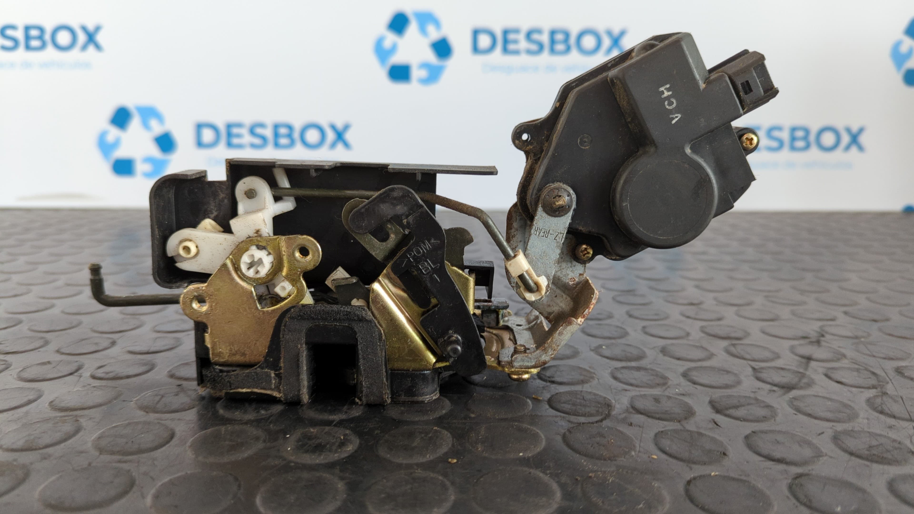 Recambio de CERRADURA PUERTA TRASERA IZQUIERDA para HYUNDAI TRAJET (FO) 2.0 GLS G4JPG referencia OEM IAM 814103A000   - PLATA 3