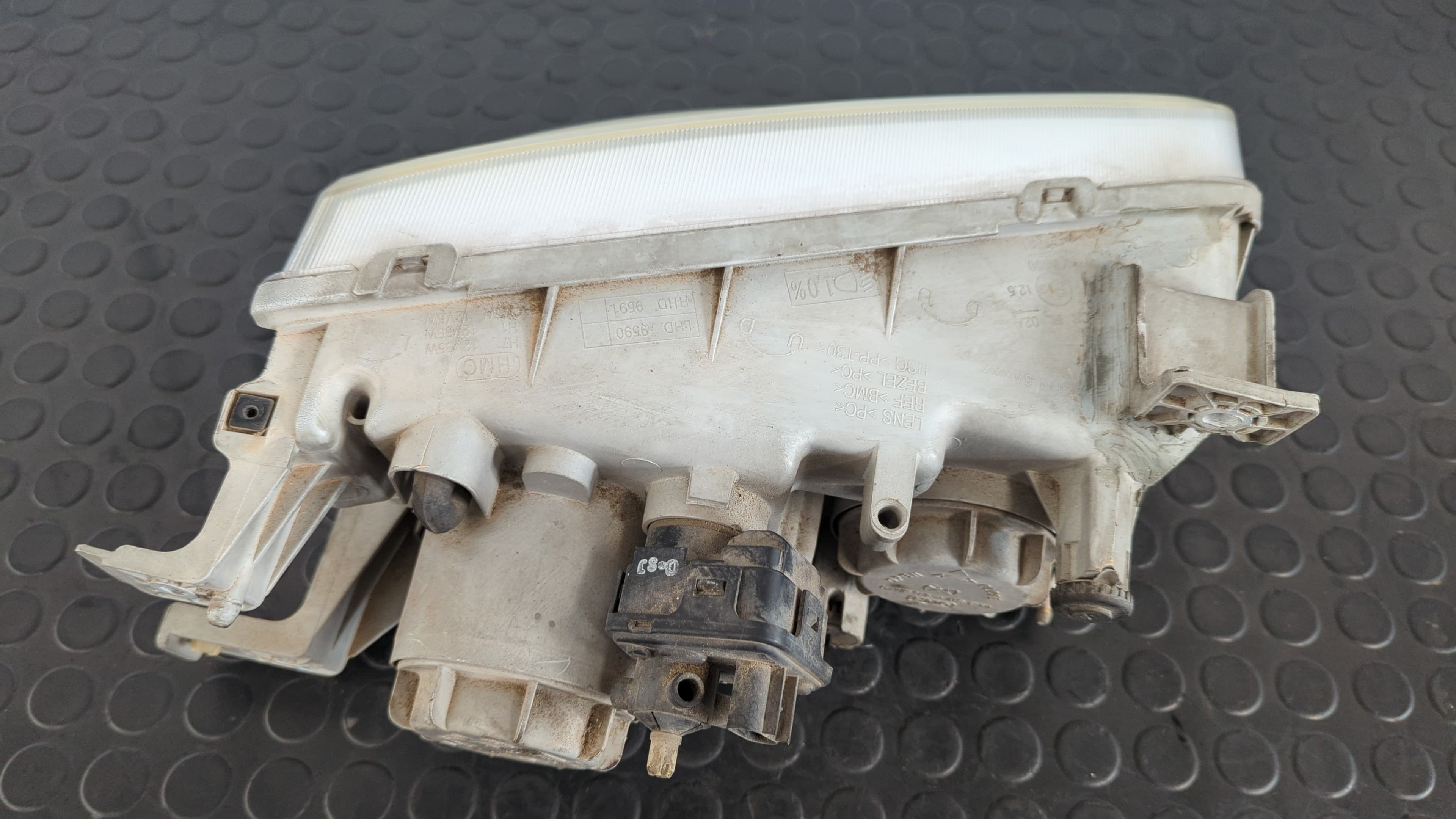 Recambio de FARO IZQUIERDO para HYUNDAI TRAJET (FO) 2.0 GLS G4JPG referencia OEM IAM 101998   - PLATA 4