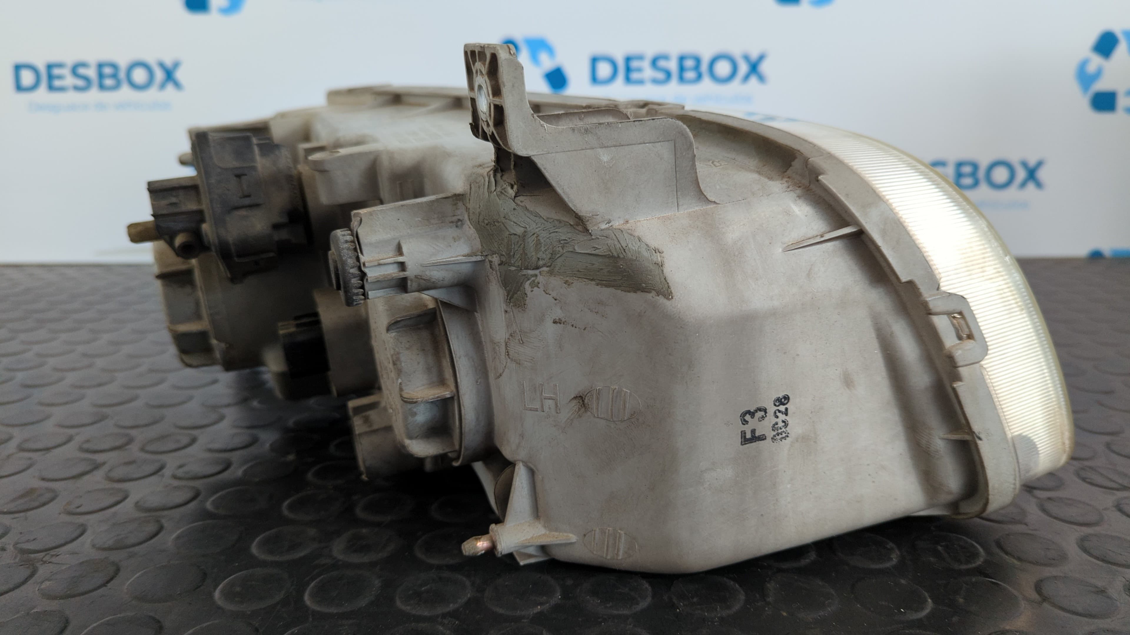 Recambio de FARO IZQUIERDO para HYUNDAI TRAJET (FO) 2.0 GLS G4JPG referencia OEM IAM 101998   - PLATA 5