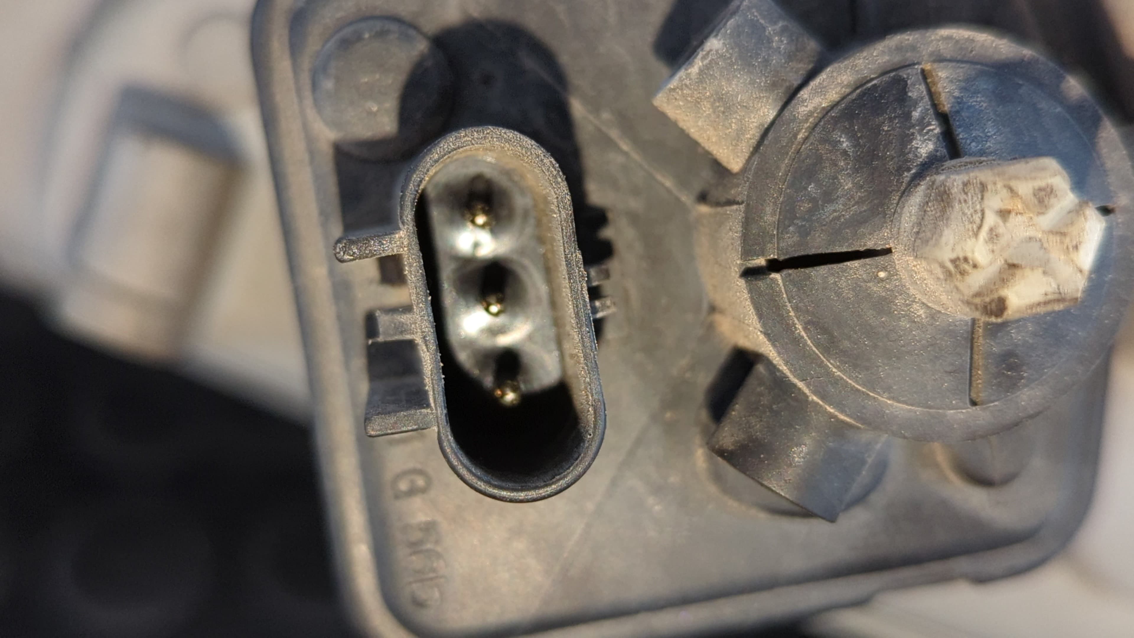 Recambio de FARO IZQUIERDO para HYUNDAI TRAJET (FO) 2.0 GLS G4JPG referencia OEM IAM 101998   - PLATA 7