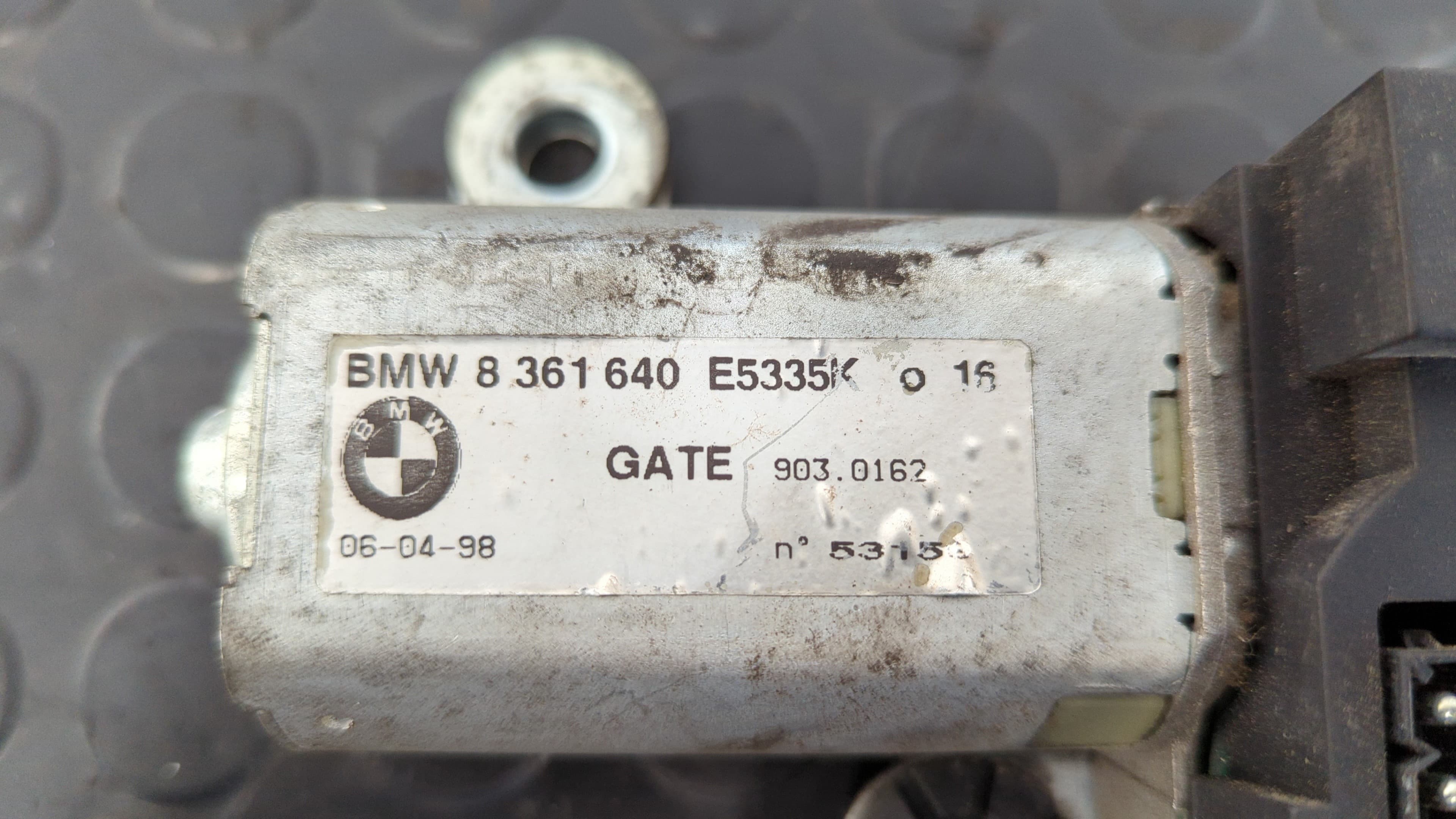 Recambio de MOTOR LIMPIA TRASERO para BMW SERIE 5 TOURING (E39) referencia OEM IAM 8361640 3