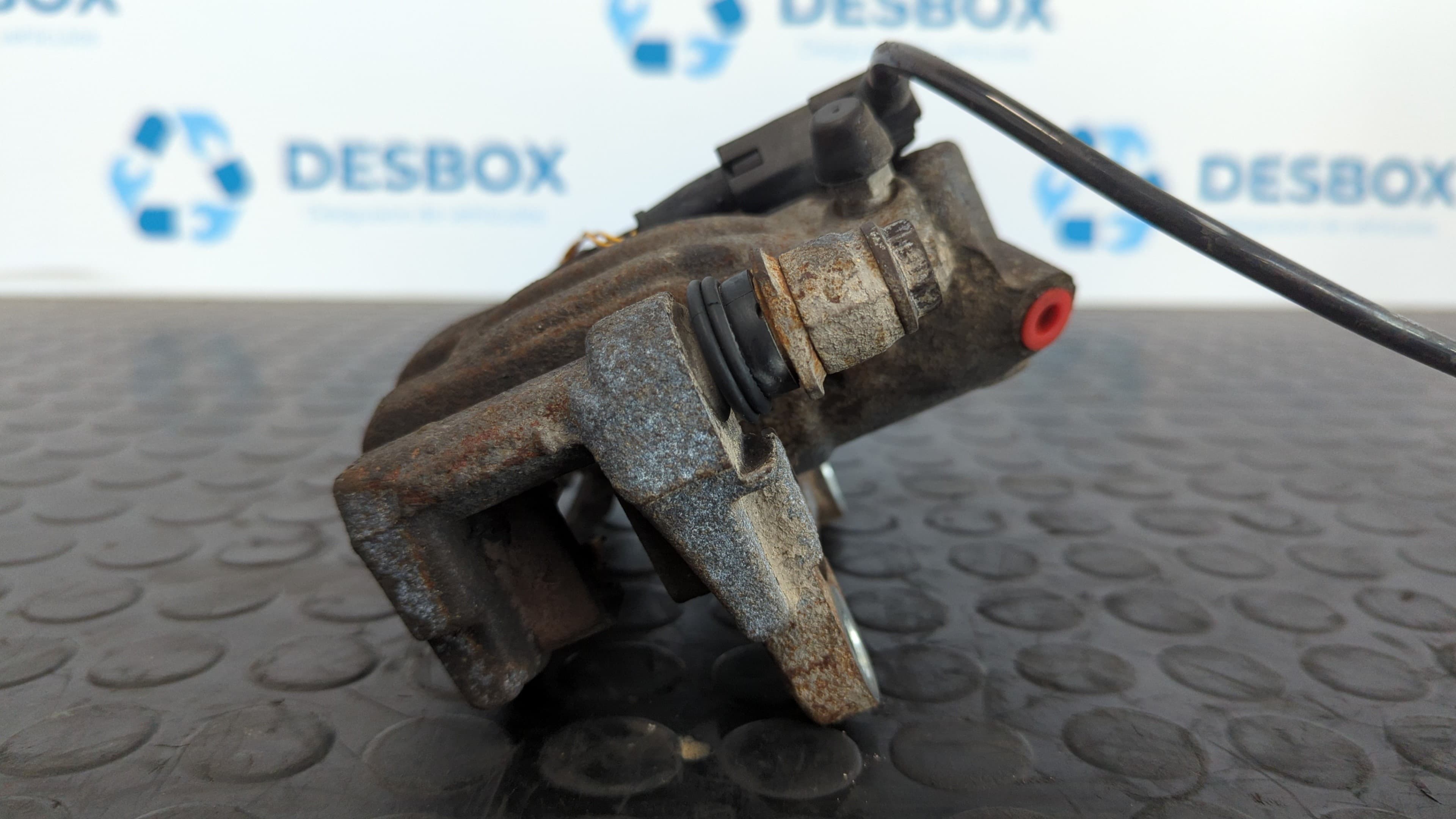 Recambio de PINZA DE FRENO TRASERA DERECHA para MERCEDES-BENZ VITO MIXTO 06.2003 -> 111  CDI  Compacto  (639.601) 646982 referencia OEM IAM YO1359   - BLANCO 4