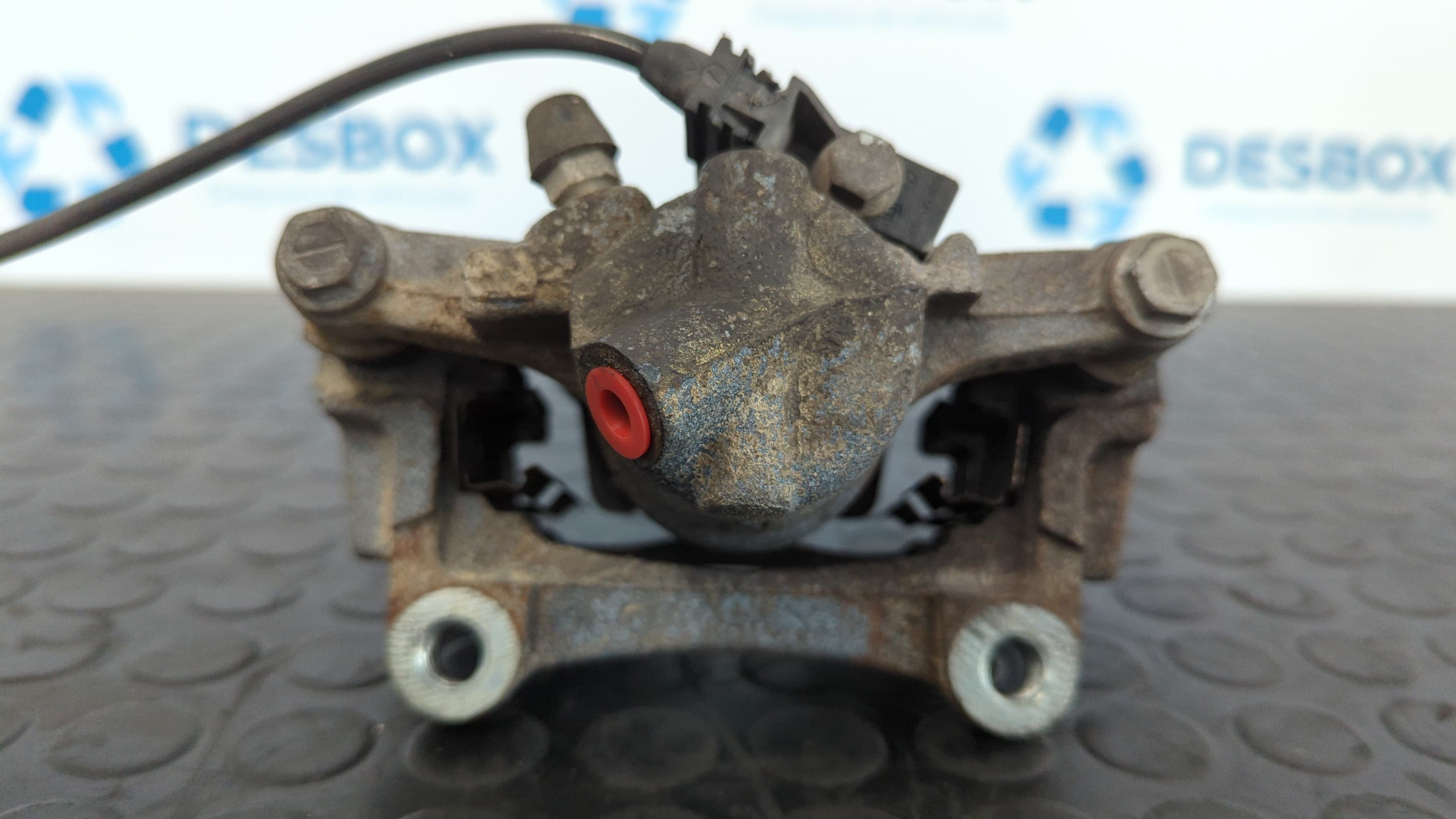 Recambio de PINZA DE FRENO TRASERA DERECHA para MERCEDES-BENZ VITO MIXTO 06.2003 -> 111  CDI  Compacto  (639.601) 646982 referencia OEM IAM YO1359   - BLANCO 2