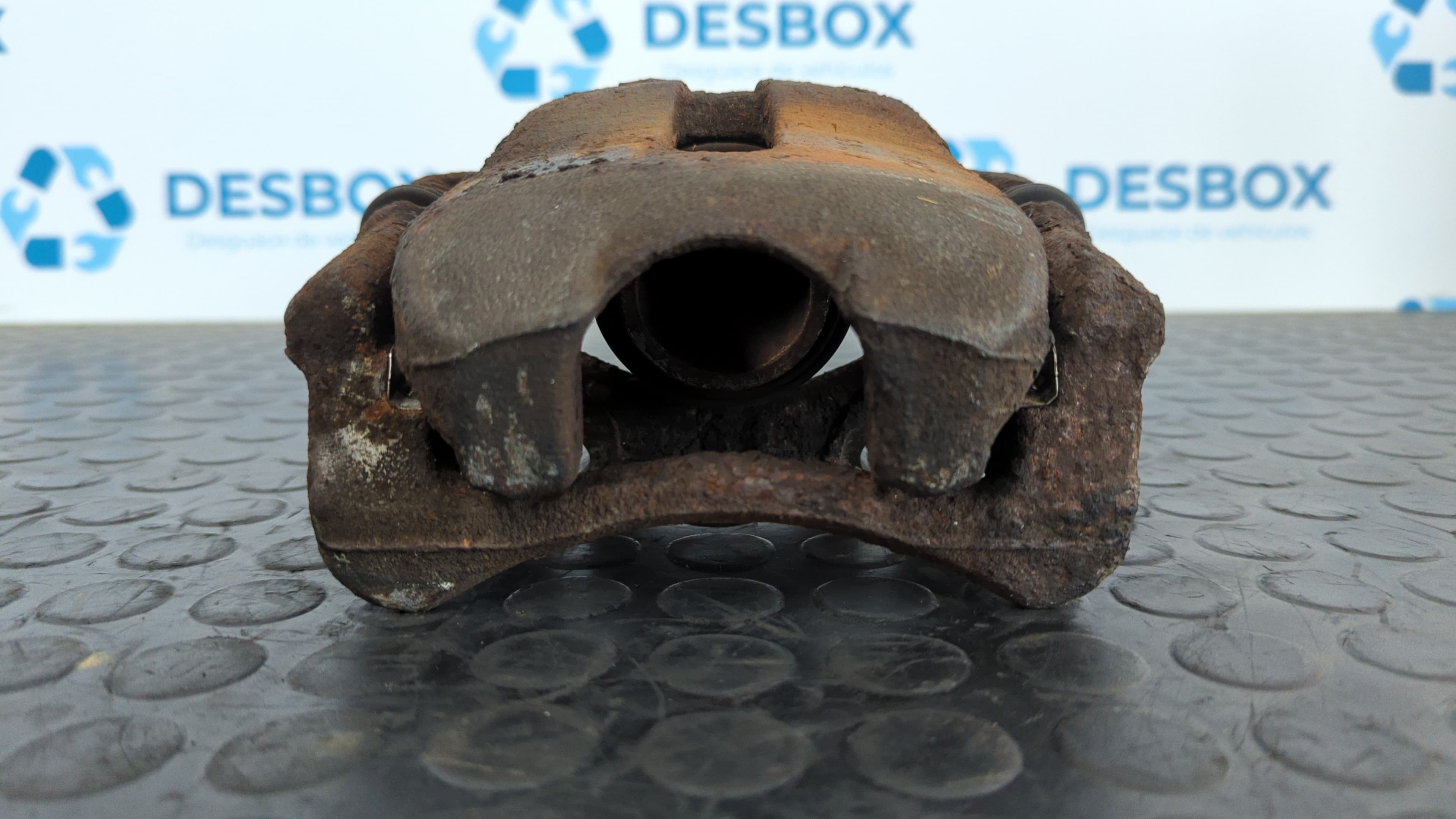 Recambio de PINZA DE FRENO DELANTERA DERECHA para CITROEN C2 Empresa 8HZ referencia OEM IAM F265 CN5   - BLANCO 3