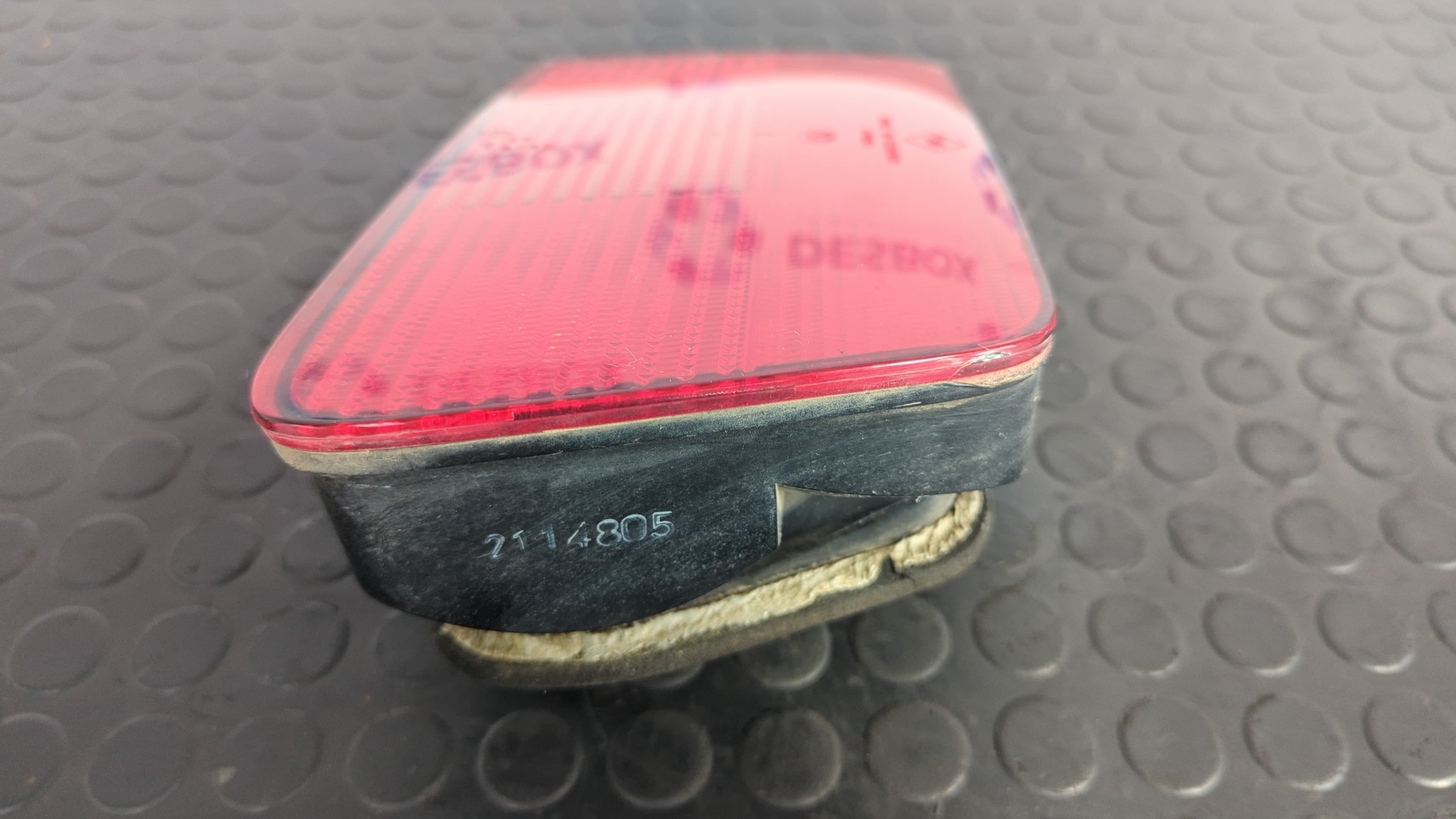 Recambio de PILOTO PORTON IZQUIERDO para BMW SERIE 5 TOURING (E39) referencia OEM IAM 8361673 3