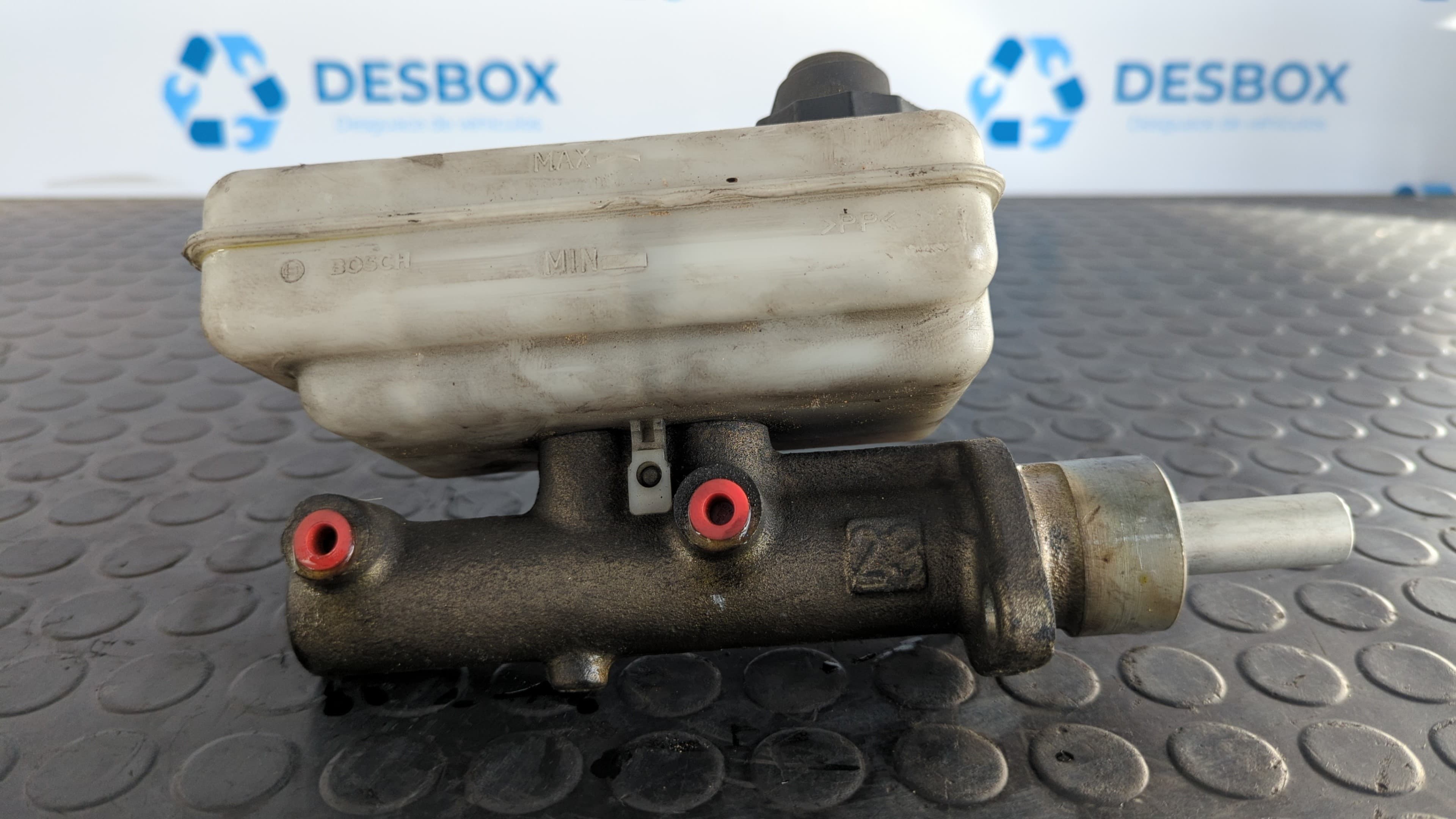 Recambio de BOMBA FRENO para IVECO DAILY CAJA CERRADA (1999 =>) 29 - L 11 Caja cerrada 814043B referencia OEM IAM 21030199   - BLANCO 2