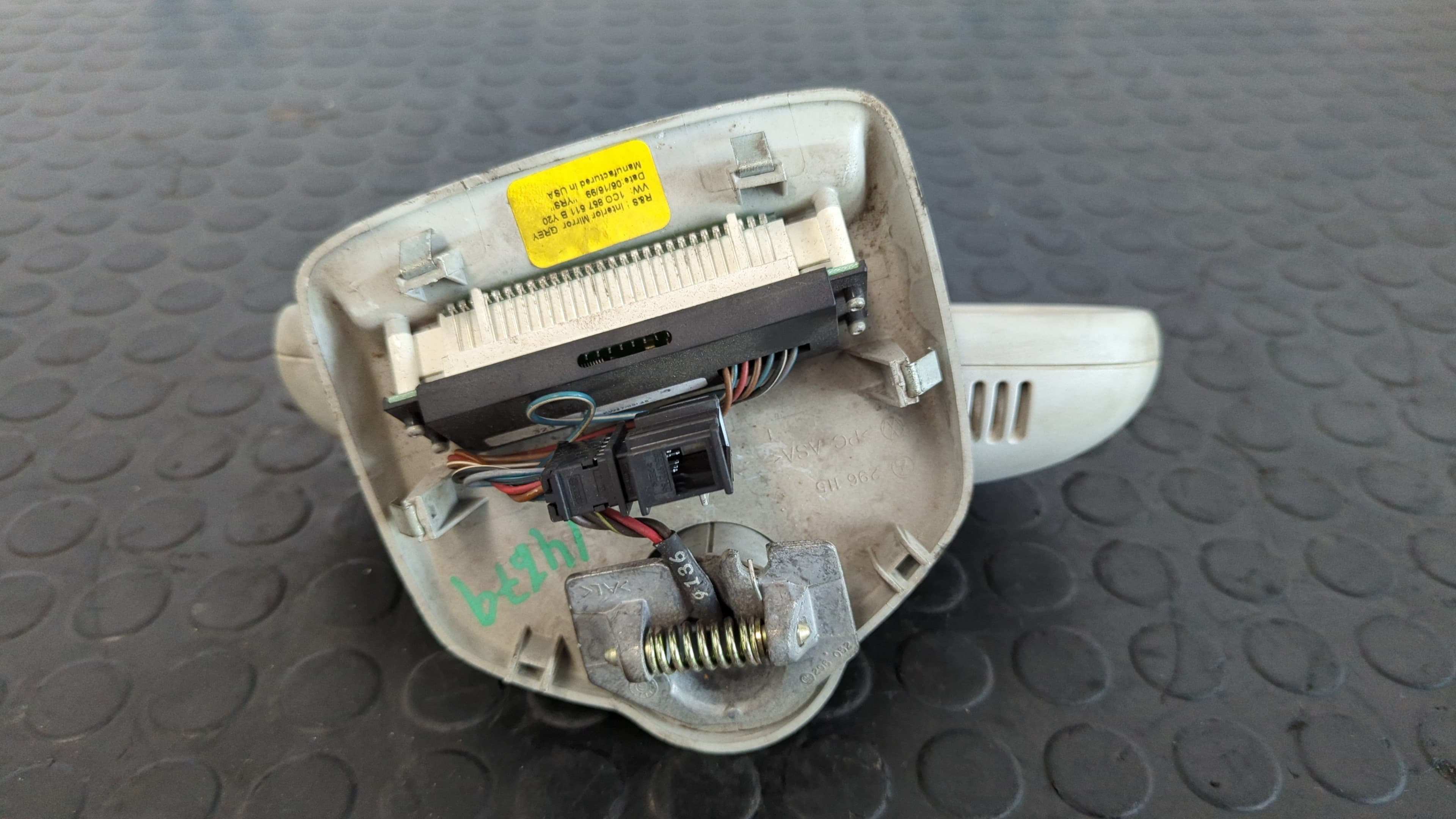 Recambio de ESPEJO para VOLKSWAGEN NEW BEETLE (9C1/1C1) 2.0 AQY referencia OEM IAM 1C0857511B   - ROJO 3