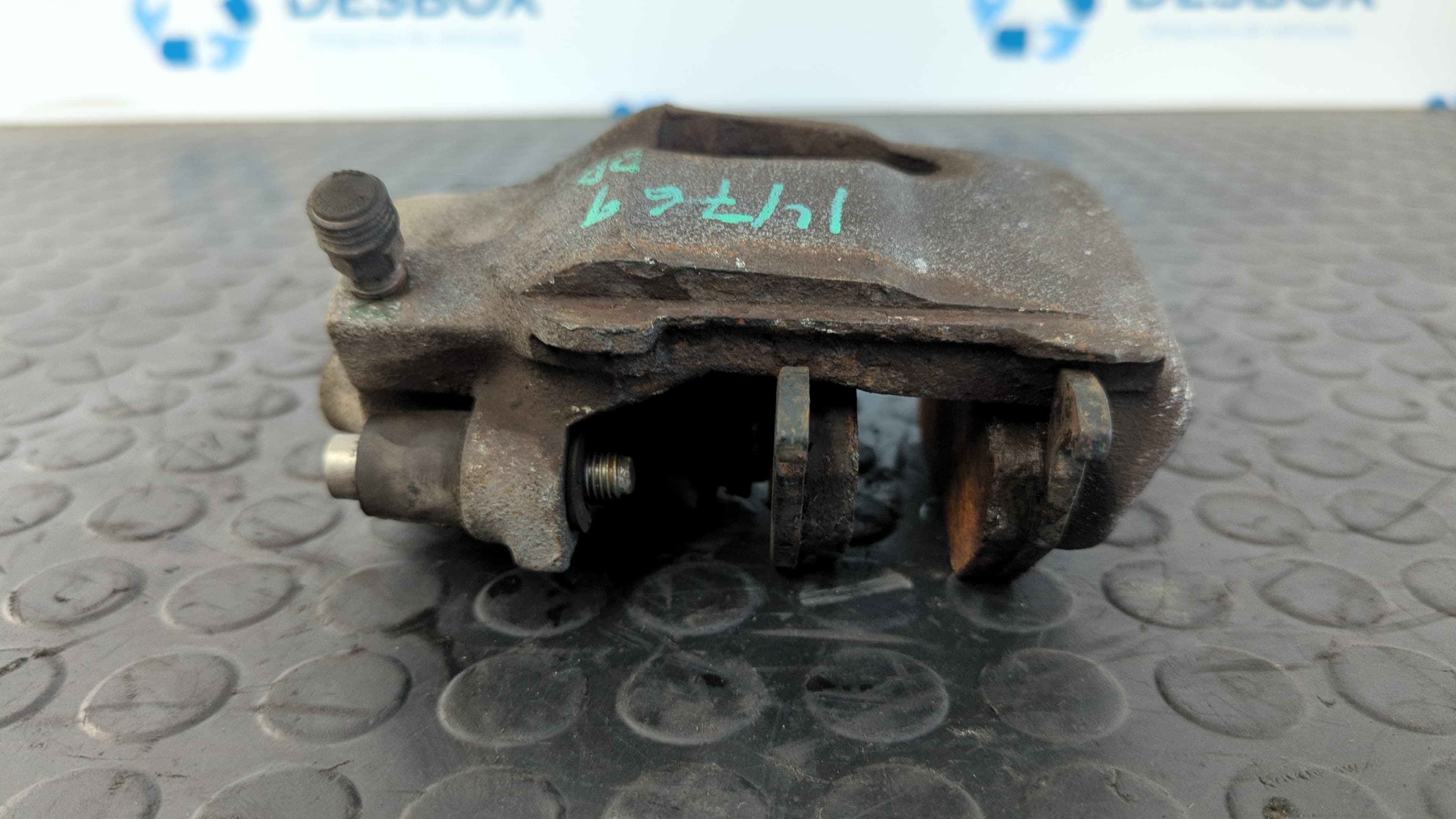 Recambio de PINZA DE FRENO DELANTERA DERECHA para VOLKSWAGEN NEW BEETLE (9C1/1C1) 2.0 AQY referencia OEM IAM    - ROJO 5