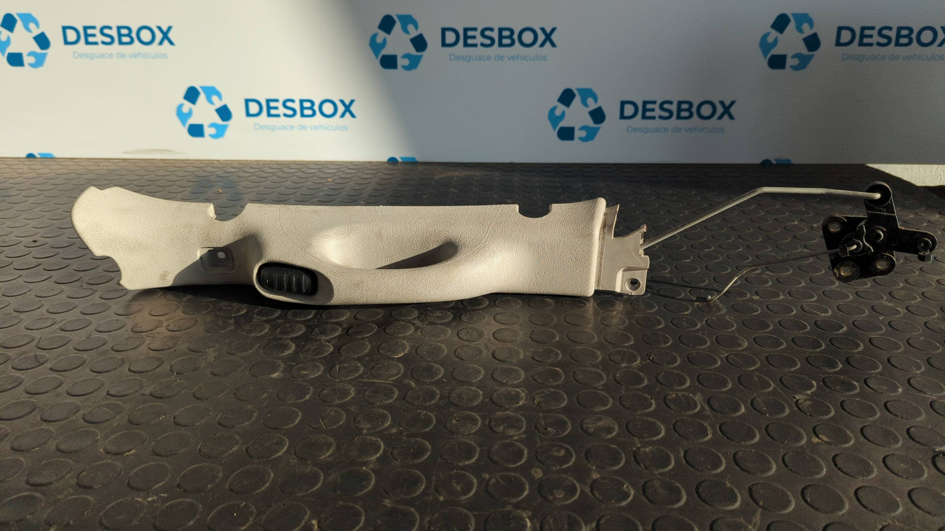 Recambio de MANETA INTERIOR TRASERA DERECHA para CITROEN BERLINGO 2.0 HDi CAT (RHY / DW10TD) RHY referencia OEM IAM 9634932380   - BLANCO