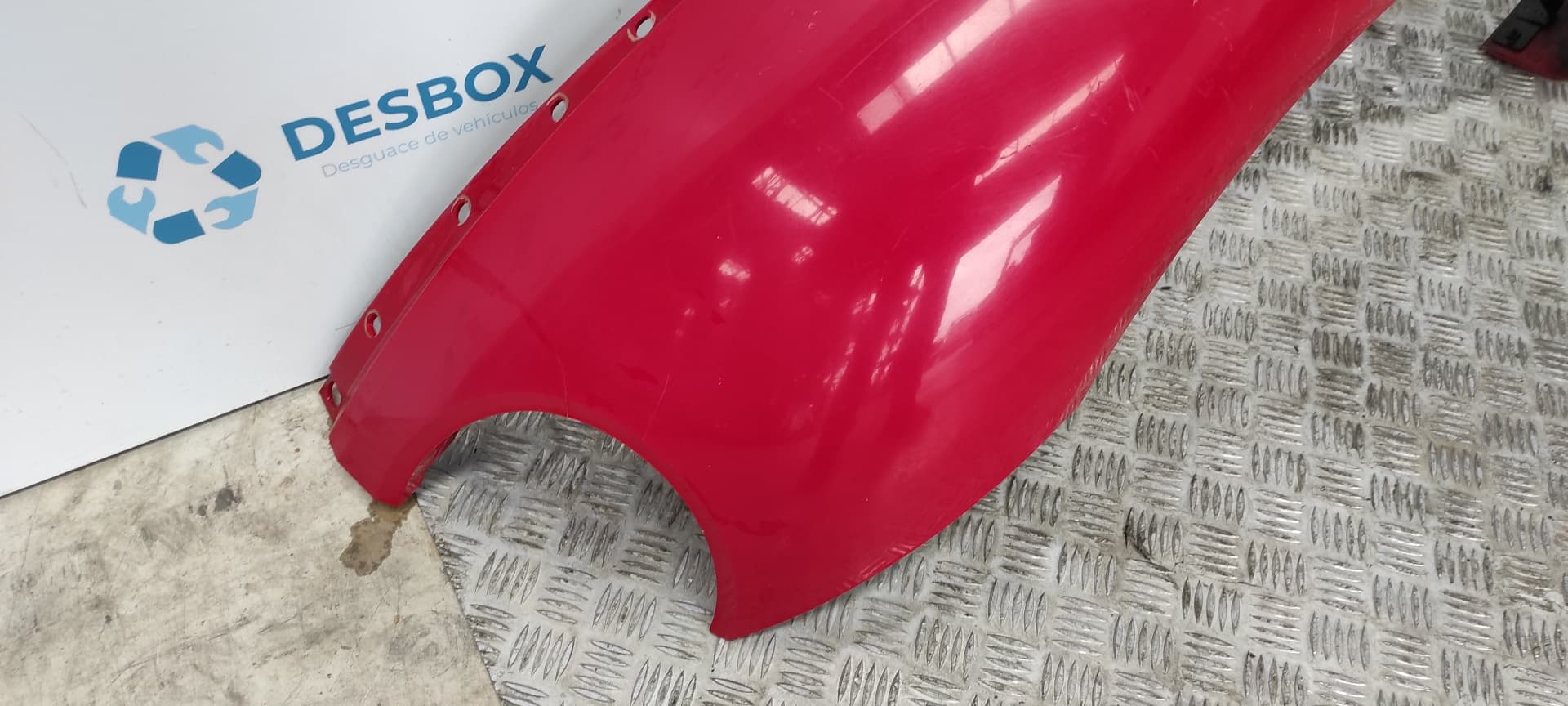 Recambio de ALETA DELANTERA IZQUIERDA para VOLKSWAGEN NEW BEETLE (9C1/1C1) 2.0 AQY referencia OEM IAM    - ROJO 8