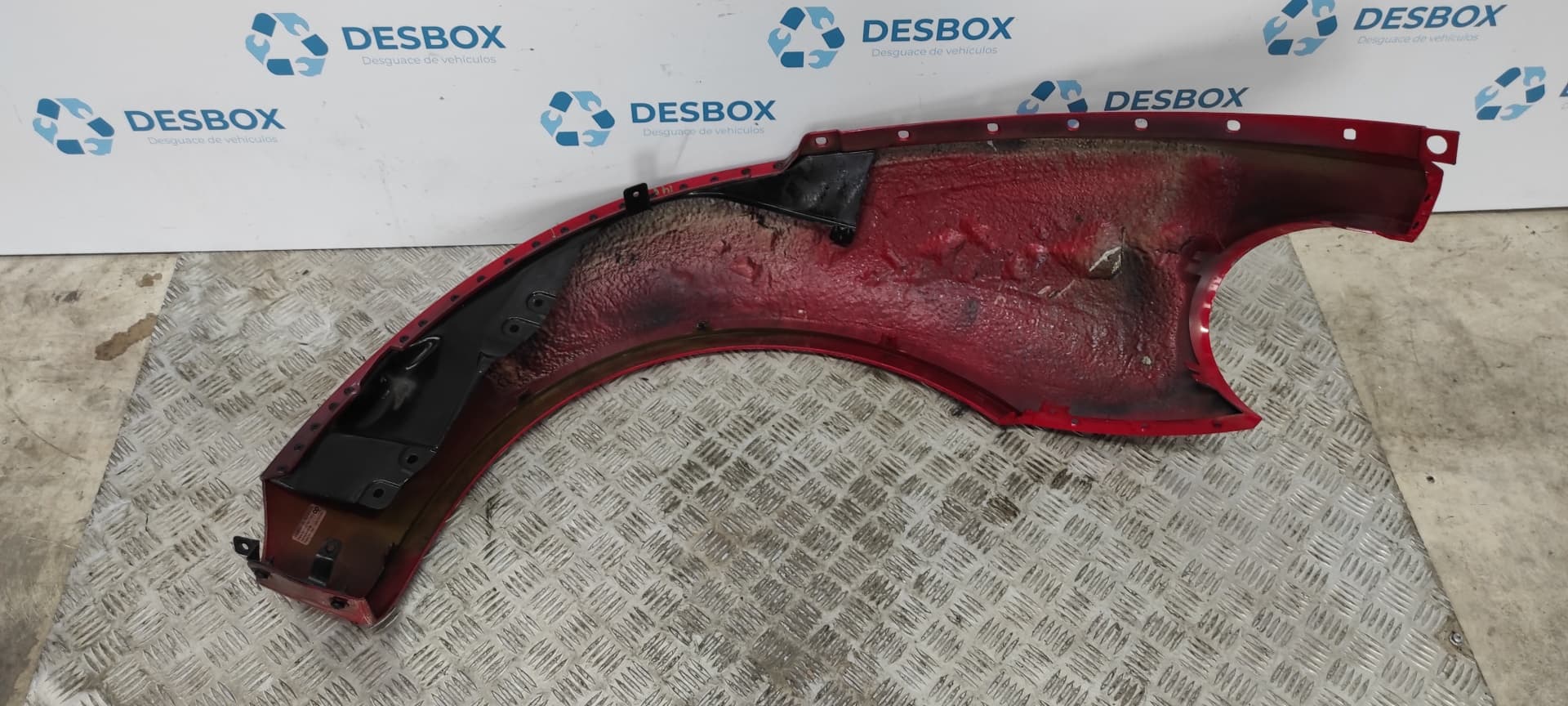 Recambio de ALETA DELANTERA IZQUIERDA para VOLKSWAGEN NEW BEETLE (9C1/1C1) 2.0 AQY referencia OEM IAM    - ROJO 4