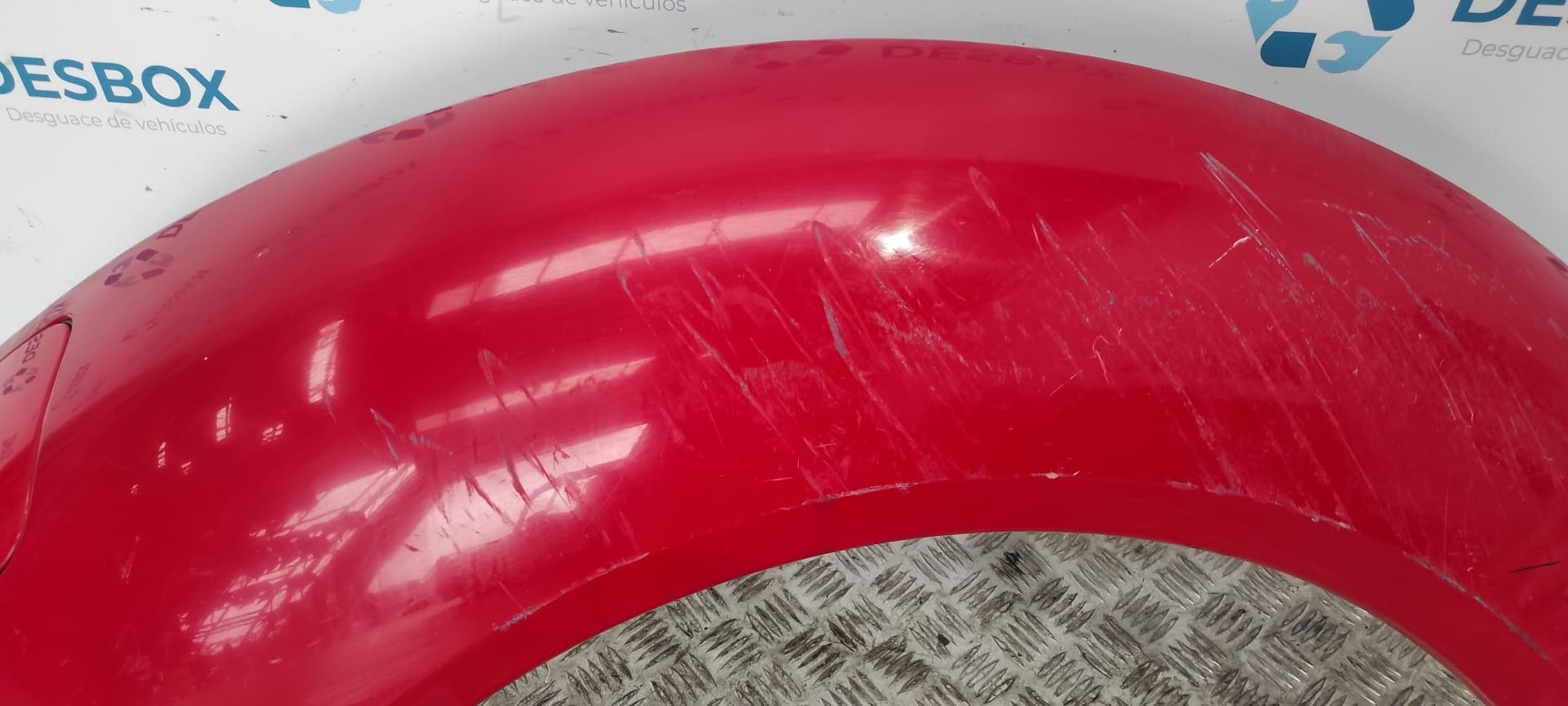 Recambio de ALETIN TRASERO DERECHO para VOLKSWAGEN NEW BEETLE (9C1/1C1) 2.0 AQY referencia OEM IAM    - ROJO 7