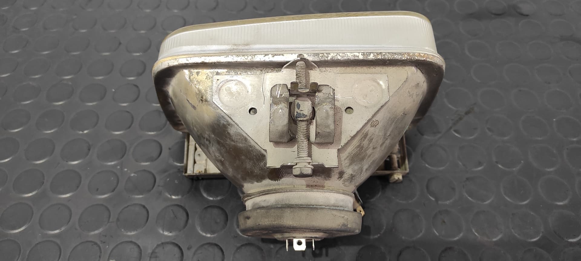 Recambio de FARO DERECHO para FORD FIESTA BERL./EXPRESS 1.0 TKA referencia OEM IAM    - GRIS 2