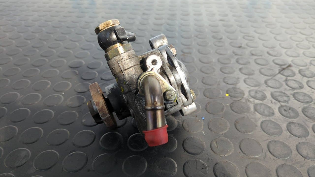Recambio de BOMBA DIRECCION para FORD GALAXY (VY) 1.9 TDI CAT AUY referencia OEM IAM 98VW3A67AA   - CHAMPAGNE 4