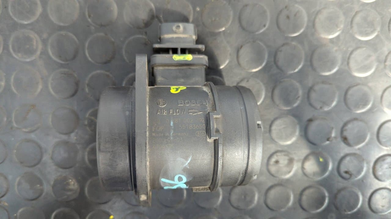 Recambio de CAUDALIMETRO para FIAT GRANDE PUNTO (199) 1.3 16V JTD CAT 199A3000 referencia OEM IAM 55183650   - NEGRO