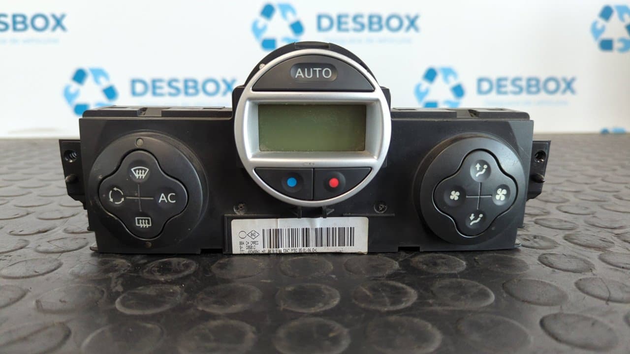 Recambio de MANDO CLIMATIZADOR para RENAULT MEGANE II BERLINA 3P 1.5 dCi Diesel K9KP7 referencia OEM IAM 8200413906   - BLANCO