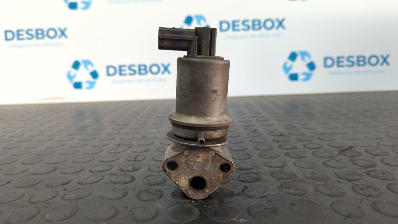 Recambio de VALVULA EGR para VOLKSWAGEN POLO (9N1) Conceptline AZQ referencia OEM IAM 03D131503D   - AZUL