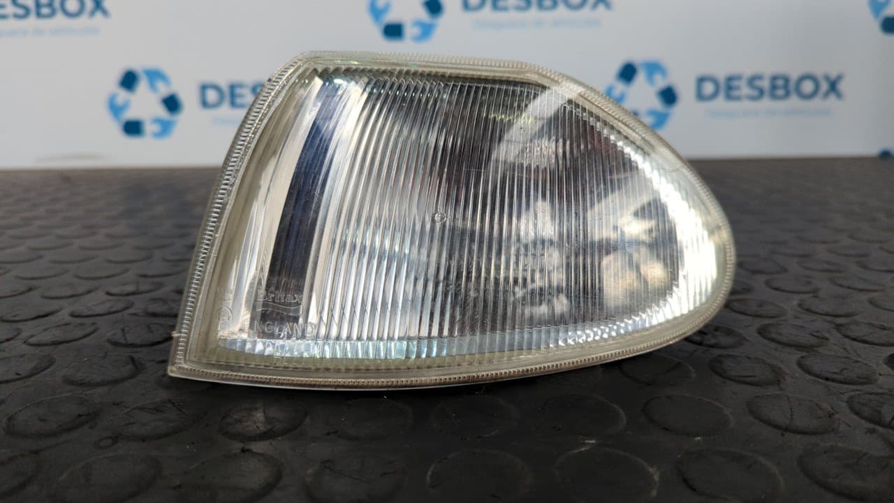 Recambio de PILOTO DELANTERO IZQUIERDO para OPEL ASTRA F BERLINA 1.6 X16SZR referencia OEM IAM    - BLANCO