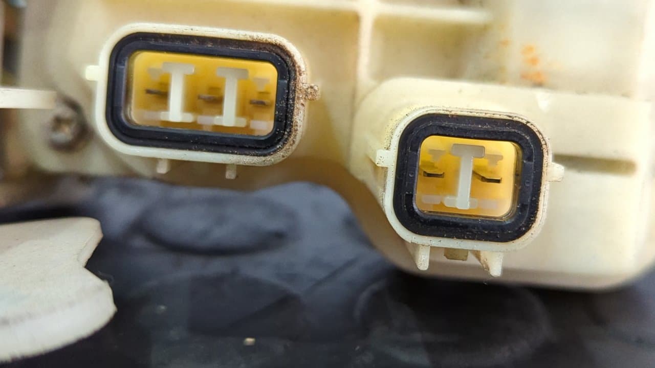 Recambio de CERRADURA PUERTA DELANTERA IZQUIERDA para HONDA CIVIC BERLINA 3 (EP1/2) 1.7 CDTI CAT 4EE2 referencia OEM IAM    - AZUL 4