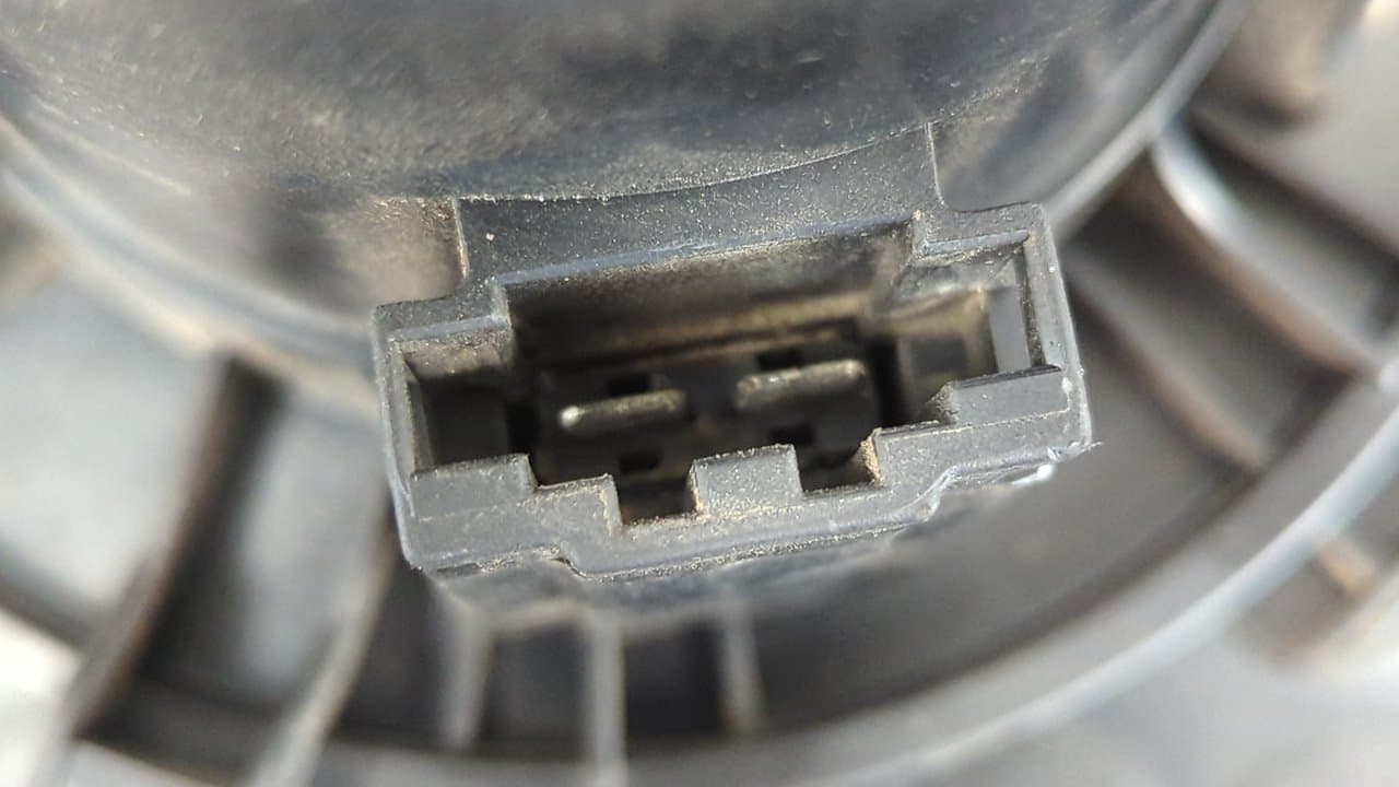 Recambio de MOTOR CALEFACCION para RENAULT MASTER II PH. 2 DOKA/PR. FGST Caja abierta Batalla 3578 mm G9UA7 referencia OEM IAM G4525    - BLANCO 5
