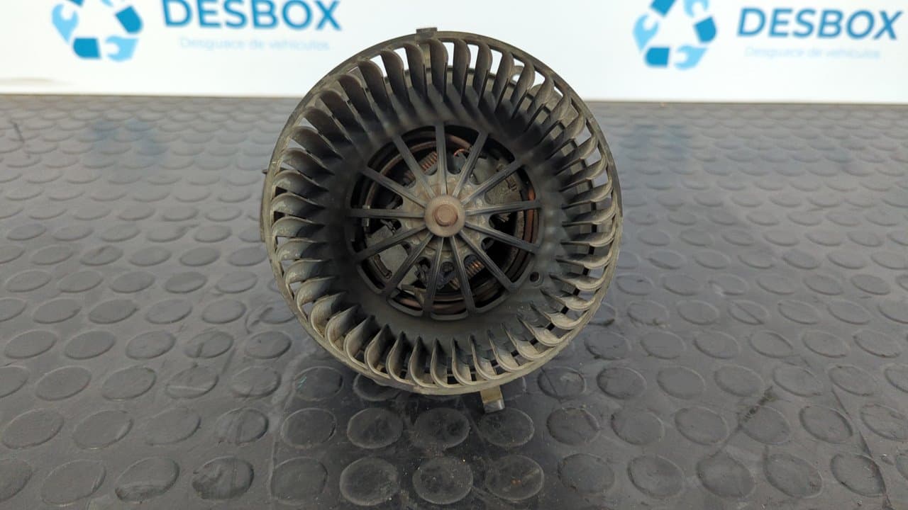 Recambio de MOTOR CALEFACCION para RENAULT MASTER II PH. 2 DOKA/PR. FGST Caja abierta Batalla 3578 mm G9UA7 referencia OEM IAM G4525    - BLANCO 4