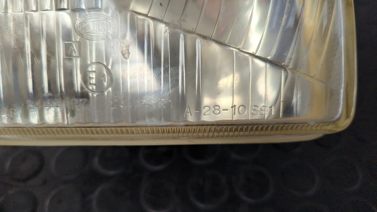 Recambio de FARO IZQUIERDO para FORD FIESTA BERL./EXPRESS 1.0 TKA referencia OEM IAM A2810881    - GRIS 5