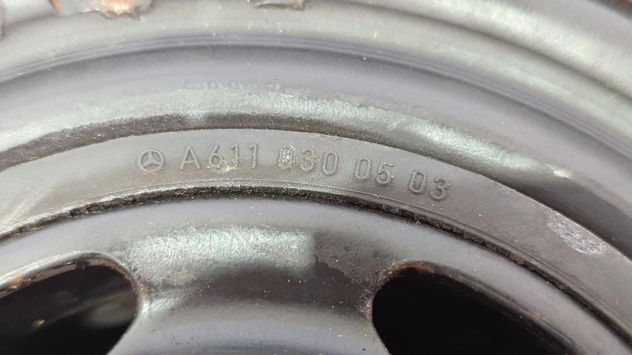 Recambio de POLEA CIGUEÑAL para MERCEDES-BENZ VITO MIXTO 06.2003 -> 111  CDI  Compacto  (639.601) 646982 referencia OEM IAM A6110300503   - BLANCO 2