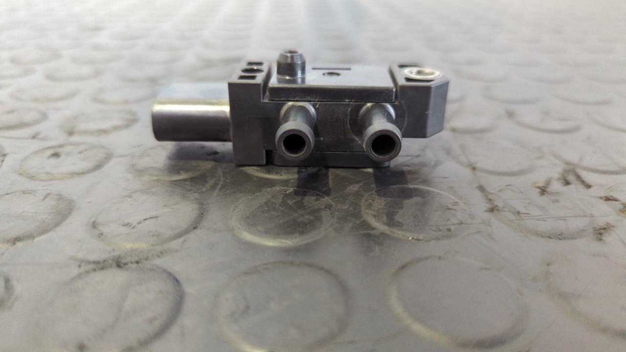 Recambio de SENSOR PRESION para VOLKSWAGEN POLO (6C1) Advance BlueMotion CUS referencia OEM IAM 04L906051   - AZUL 4