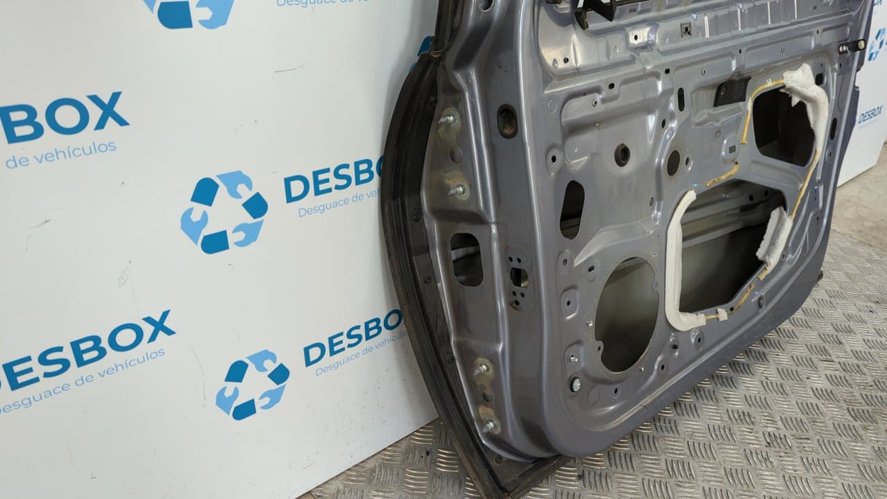 Recambio de PUERTA DELANTERA DERECHA para RENAULT LAGUNA III Authentique M9RG7 referencia OEM IAM    - NEGRO 4
