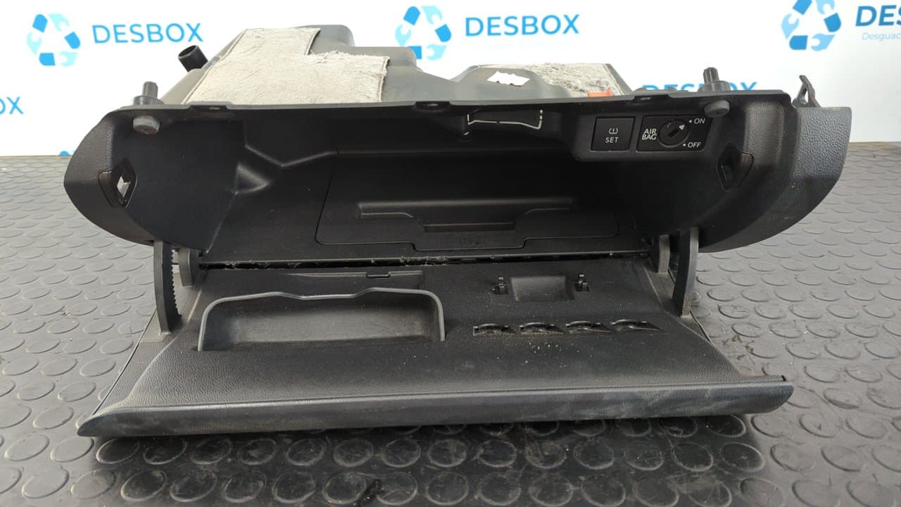 Recambio de GUANTERA para VOLKSWAGEN POLO (6C1) Advance BlueMotion CUS referencia OEM IAM 6R1857097   - AZUL 4