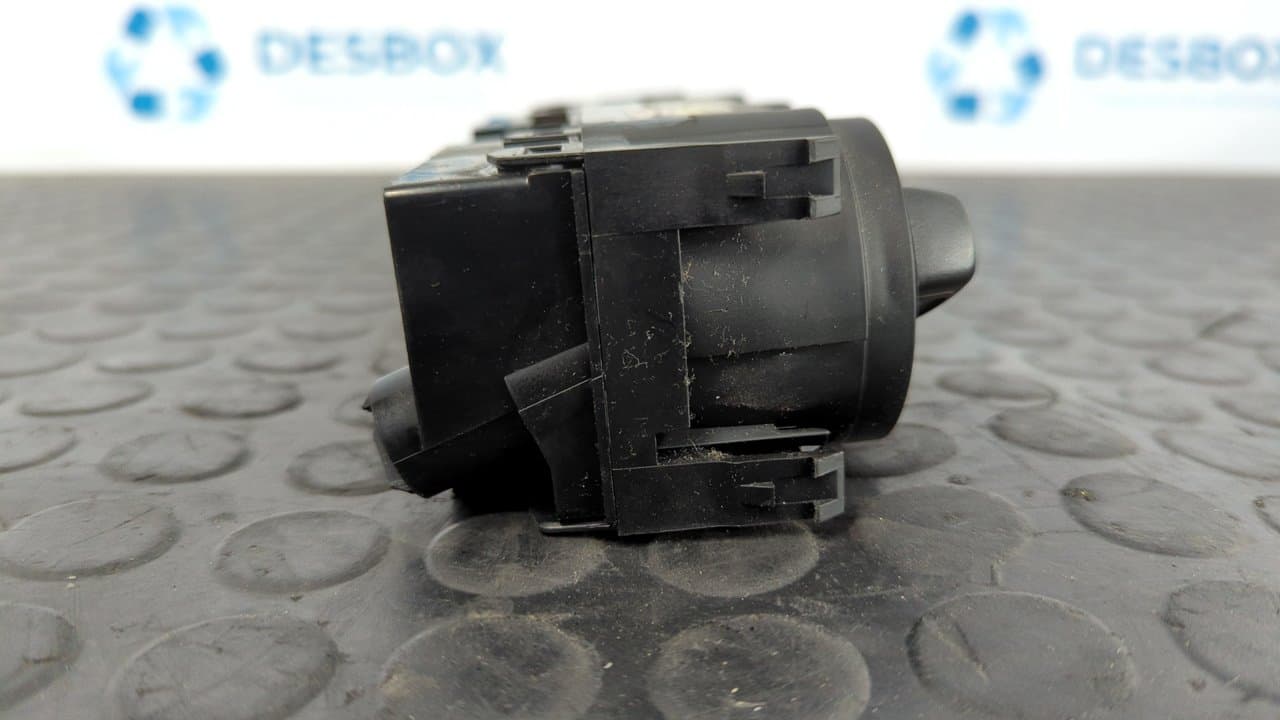 Recambio de MANDO CALEFACCION / AIRE ACONDICIONADO para VOLKSWAGEN POLO (6C1) Advance BlueMotion CUS referencia OEM IAM 6C0820045A   - AZUL 6