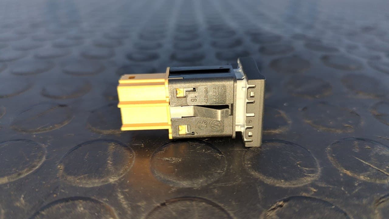 Recambio de INTERRUPTOR para VOLKSWAGEN POLO (6C1) Advance BlueMotion CUS referencia OEM IAM 6C0959621A   - AZUL 5