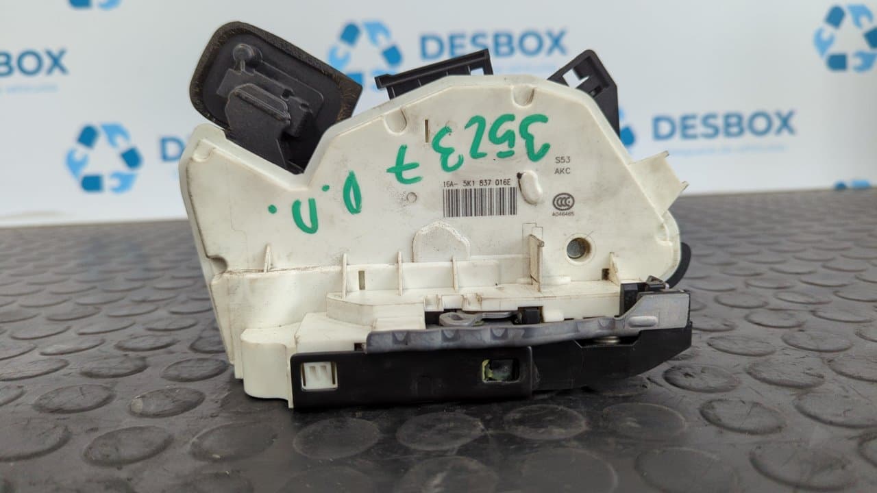 Recambio de CERRADURA PUERTA DELANTERA DERECHA para VOLKSWAGEN POLO (6C1) Advance BlueMotion CUS referencia OEM IAM 5K1837016E    - AZUL
