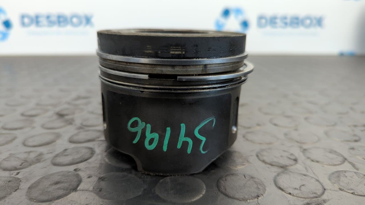 Recambio de PISTON para MERCEDES-BENZ VITO MIXTO 06.2003 -> 111  CDI  Compacto  (639.601) 646982 referencia OEM IAM 8854   - BLANCO 7