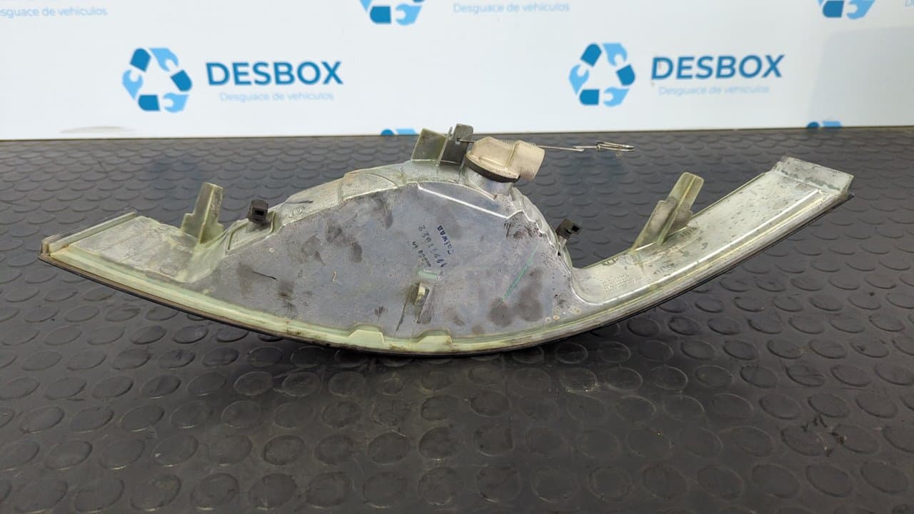 Recambio de PILOTO DELANTERO DERECHO para NISSAN INTERSTAR MOD. 04 (X70) 2.5 dCi Diesel CAT G9U referencia OEM IAM 18A521B   - BLANCA 2