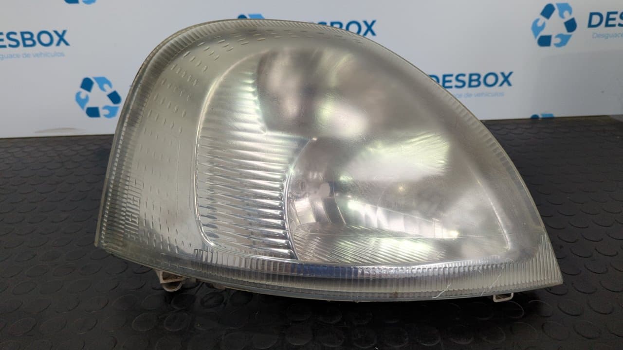 Recambio de FARO DERECHO para NISSAN INTERSTAR MOD. 04 (X70) 2.5 dCi Diesel CAT G9U referencia OEM IAM 8200163518   - BLANCA