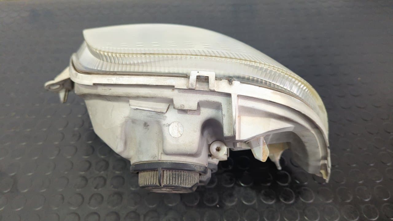 Recambio de FARO DERECHO para NISSAN INTERSTAR MOD. 04 (X70) 2.5 dCi Diesel CAT G9U referencia OEM IAM 8200163518   - BLANCA 2
