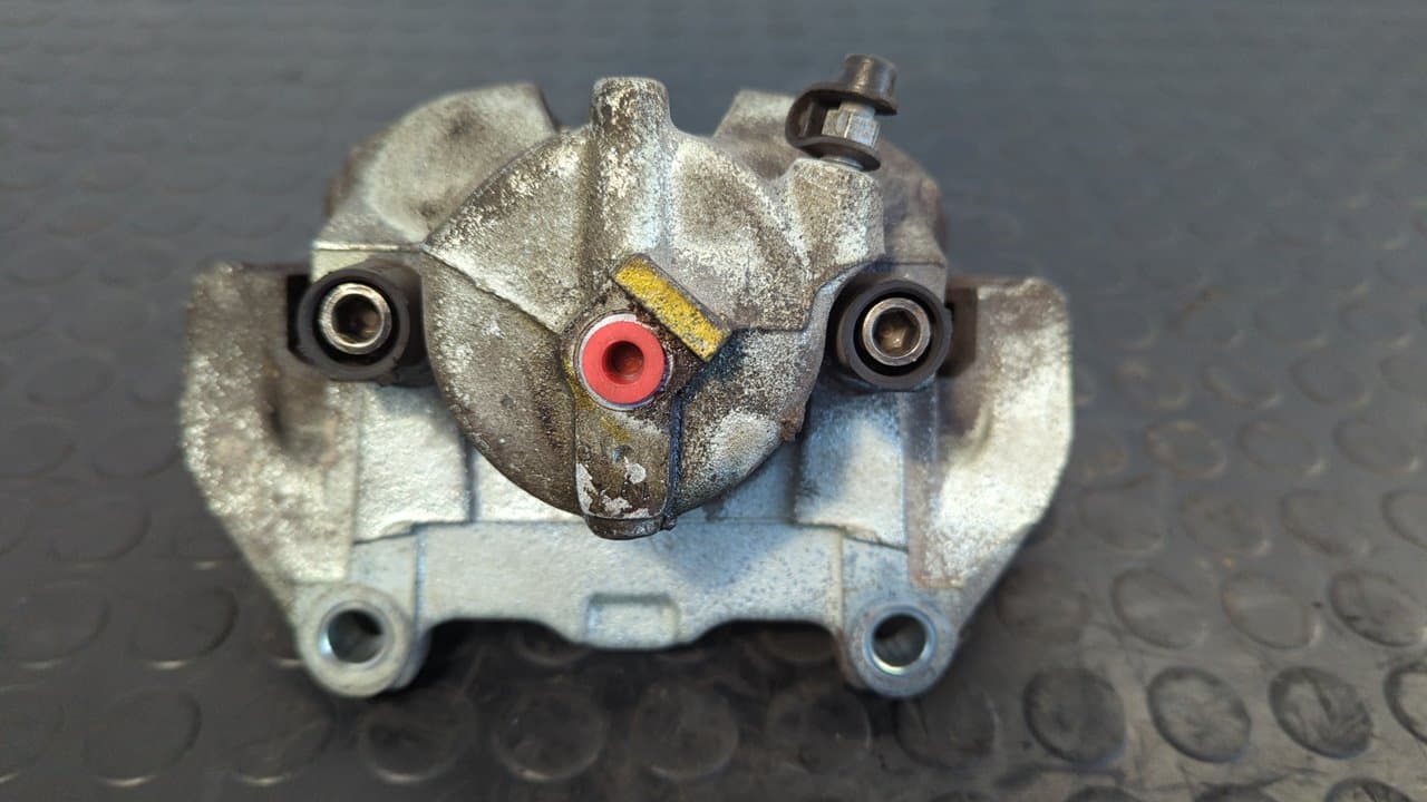 Recambio de PINZA DE FRENO DELANTERA DERECHA para OPEL VECTRA C BERLINA Comfort Y22DTR referencia OEM IAM FN3 5725   - GRIS 7
