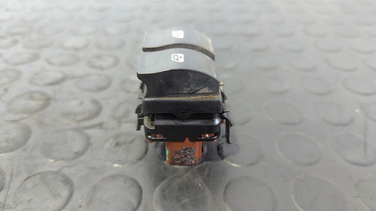 Recambio de MANDO ELEVALUNAS DELANTERO IZQUIERDO para RENAULT SCENIC II Authentique F9Q812 referencia OEM IAM    - ROJO 4