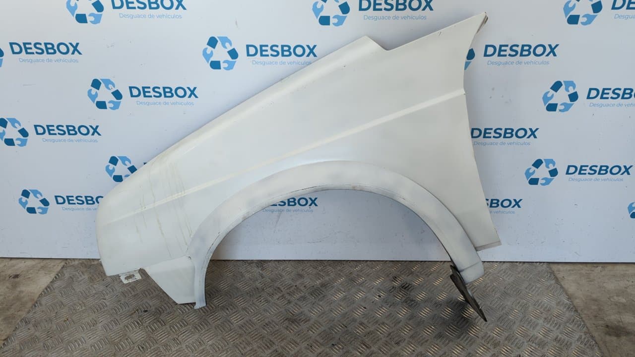 Recambio de ALETA DELANTERA IZQUIERDA para CITROEN C15 1.8 Diesel (161) 161A referencia OEM IAM - BLANCO