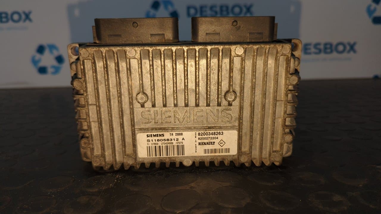 Recambio de CENTRALITA MOTOR UCE para RENAULT MEGANE II CLASSIC BERLINA Confort Authentique K4M760 referencia OEM IAM 8200348263    - PLATA